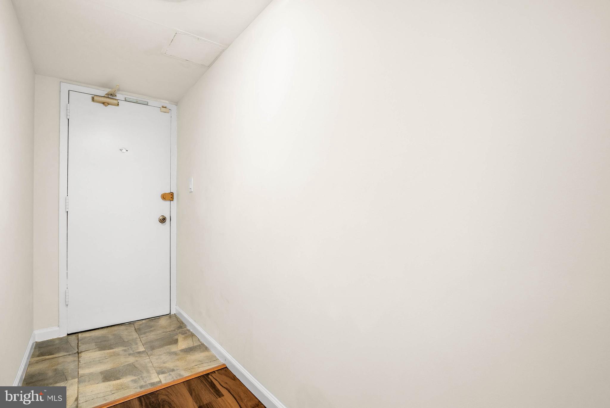 1920 NAYLOR ROAD SE T2