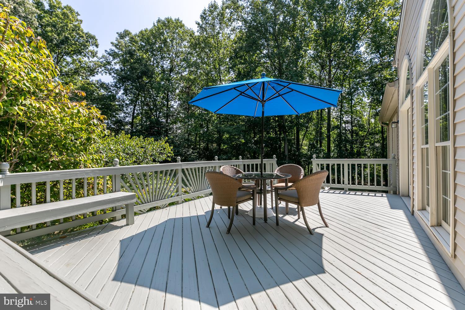 TIMBERLAKE ESTATES - Residential