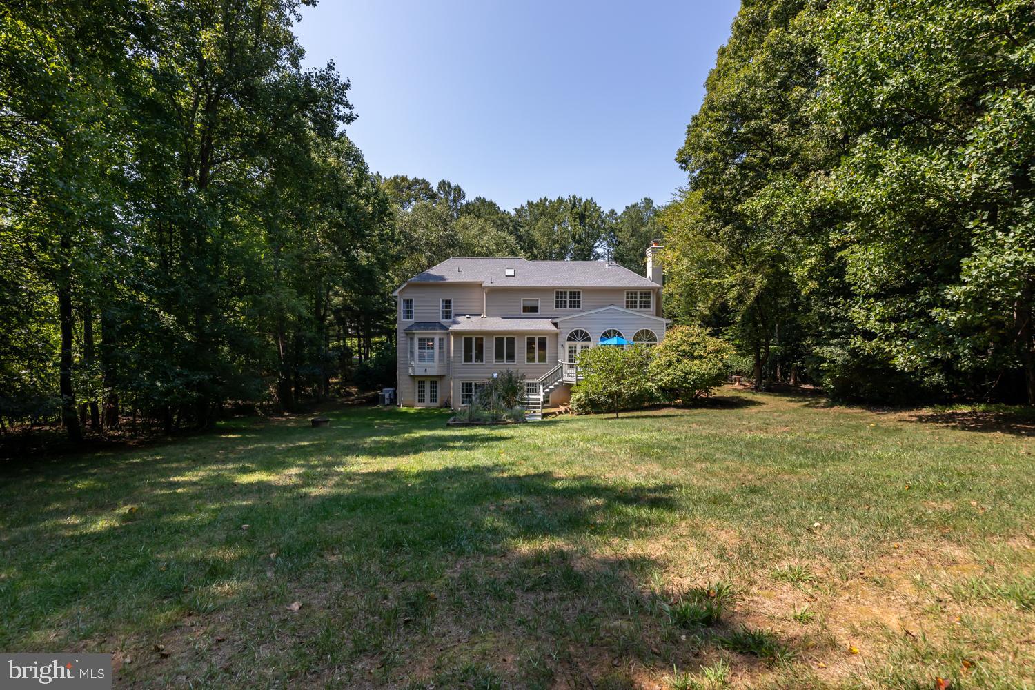 TIMBERLAKE ESTATES - Residential