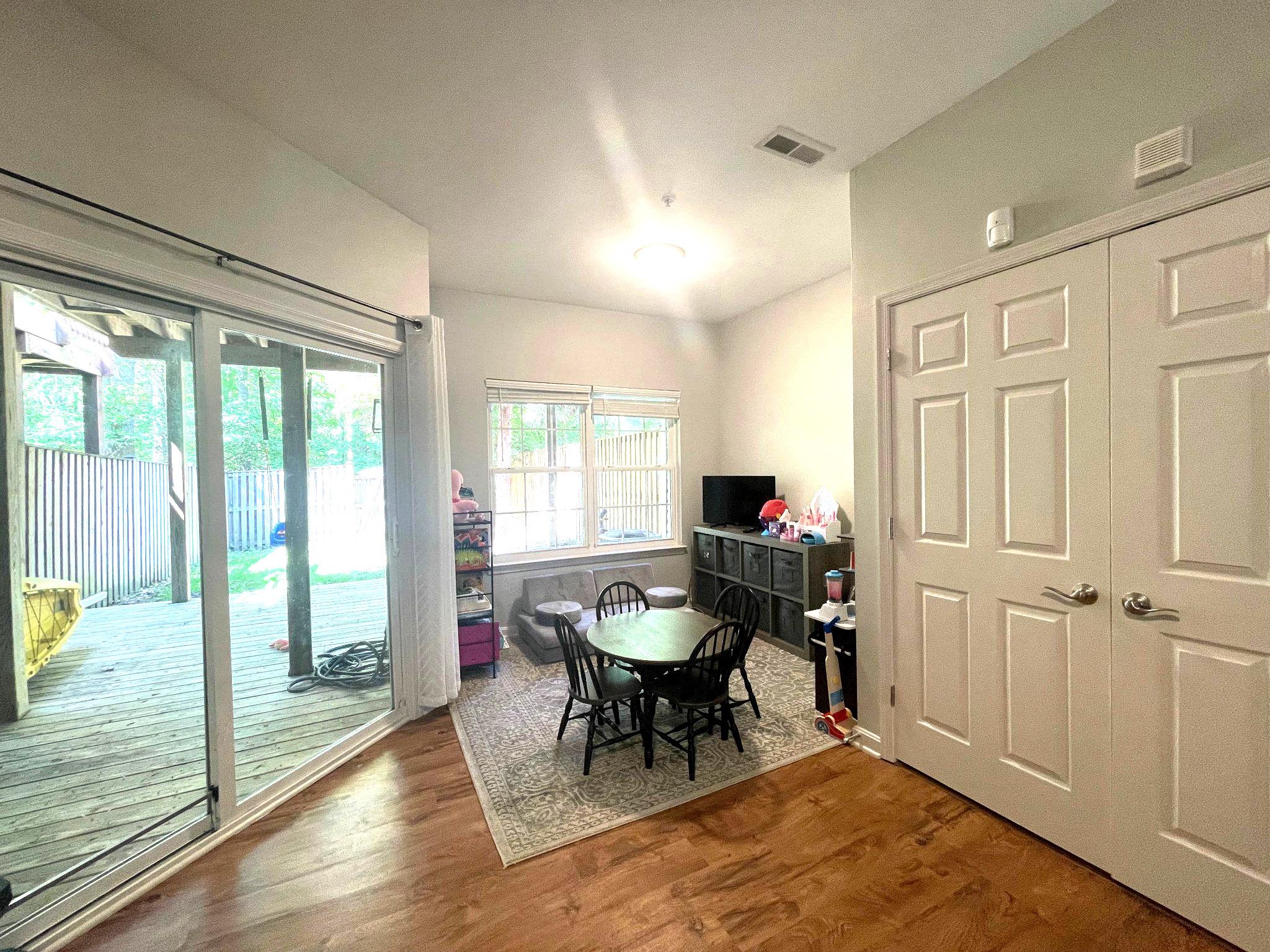 PINEY ORCHARD - Residential