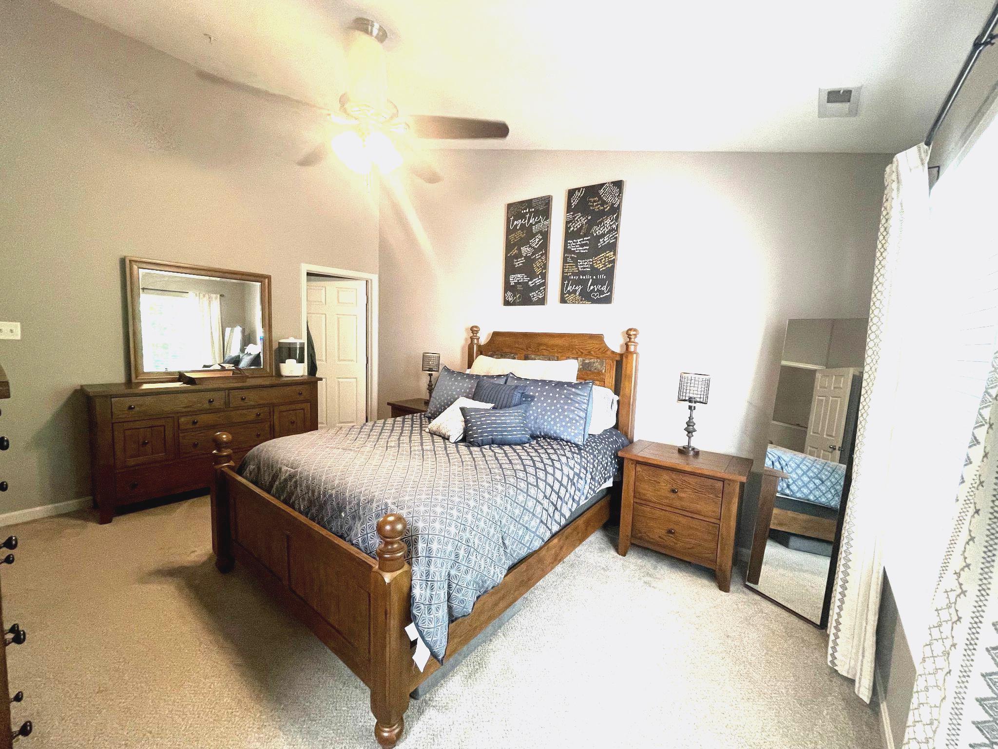 PINEY ORCHARD - Residential