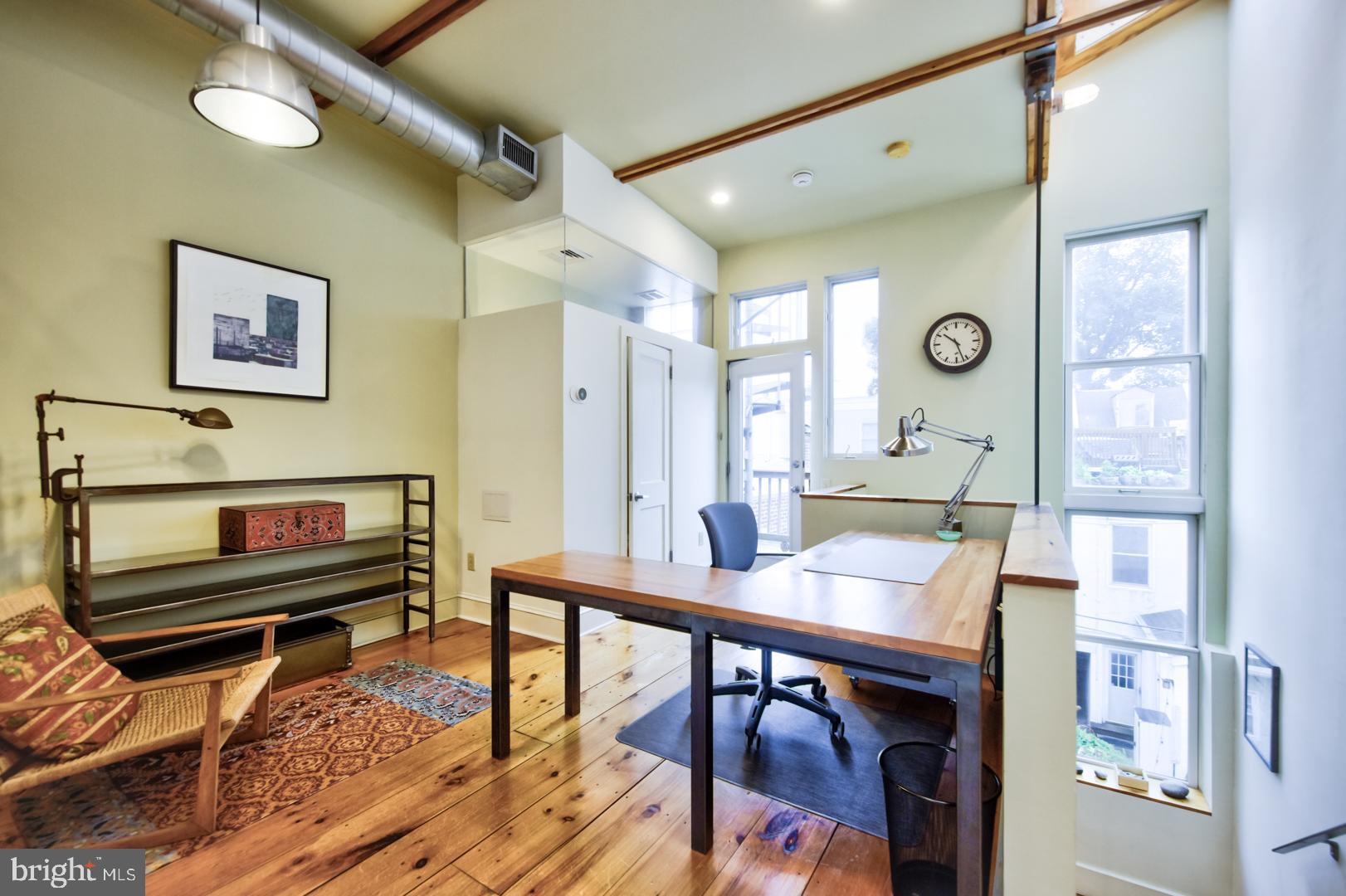 ART MUSEUM AREA - Residential