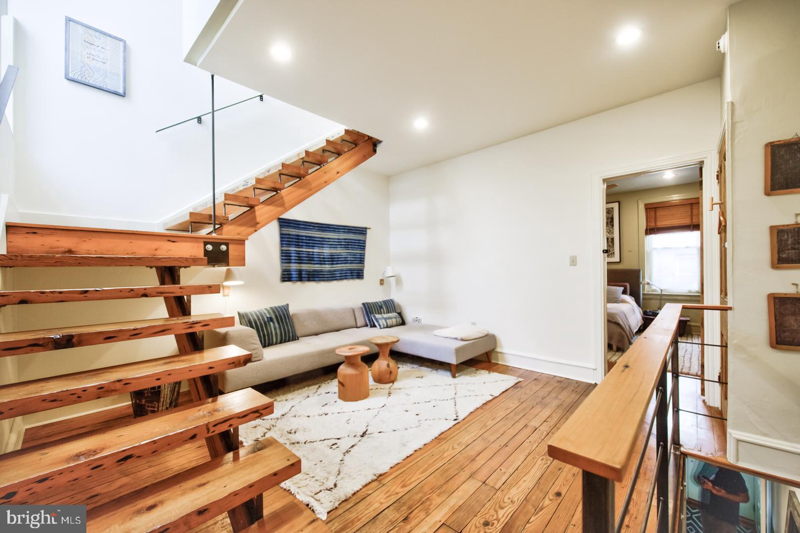 ART MUSEUM AREA - Residential