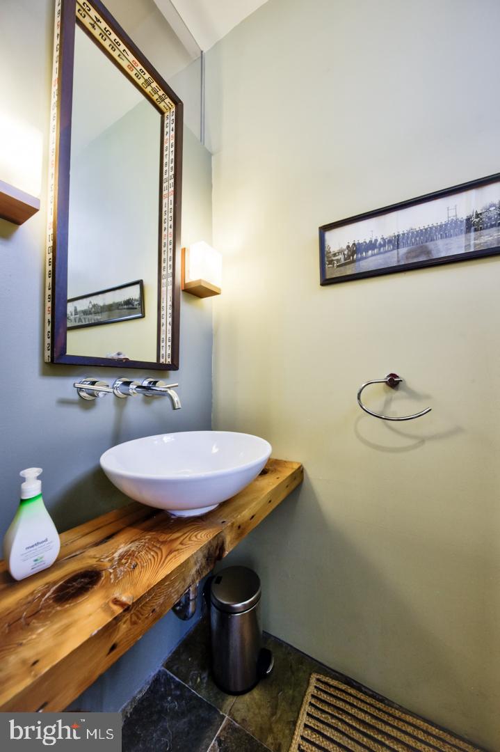 ART MUSEUM AREA - Residential