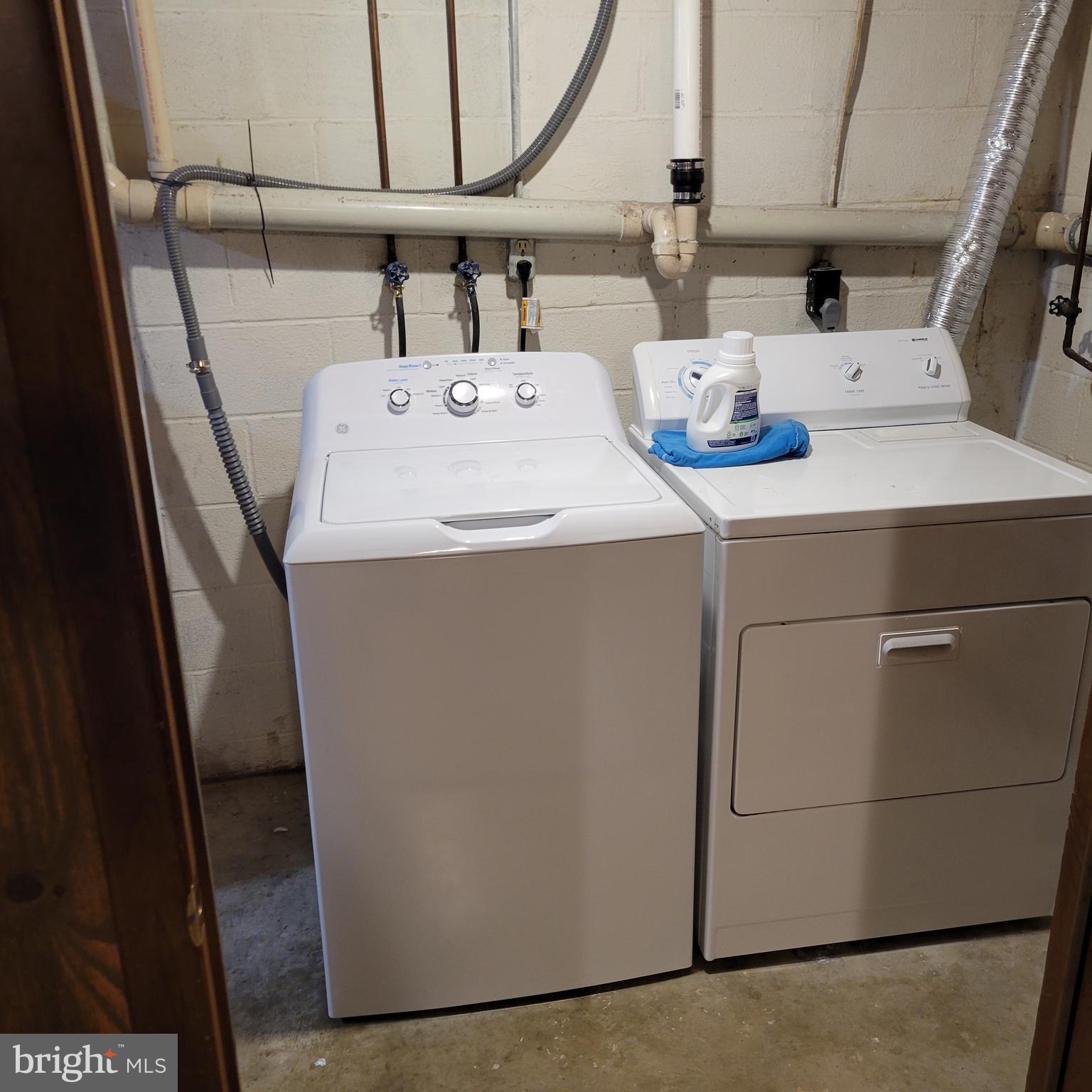 COLDBROOK - Residential