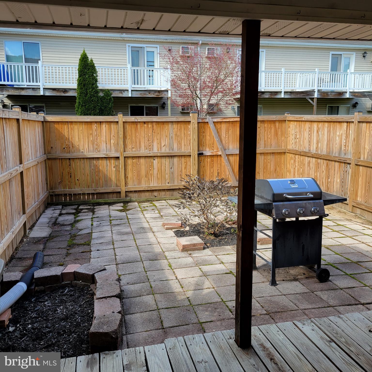 COLDBROOK - Residential