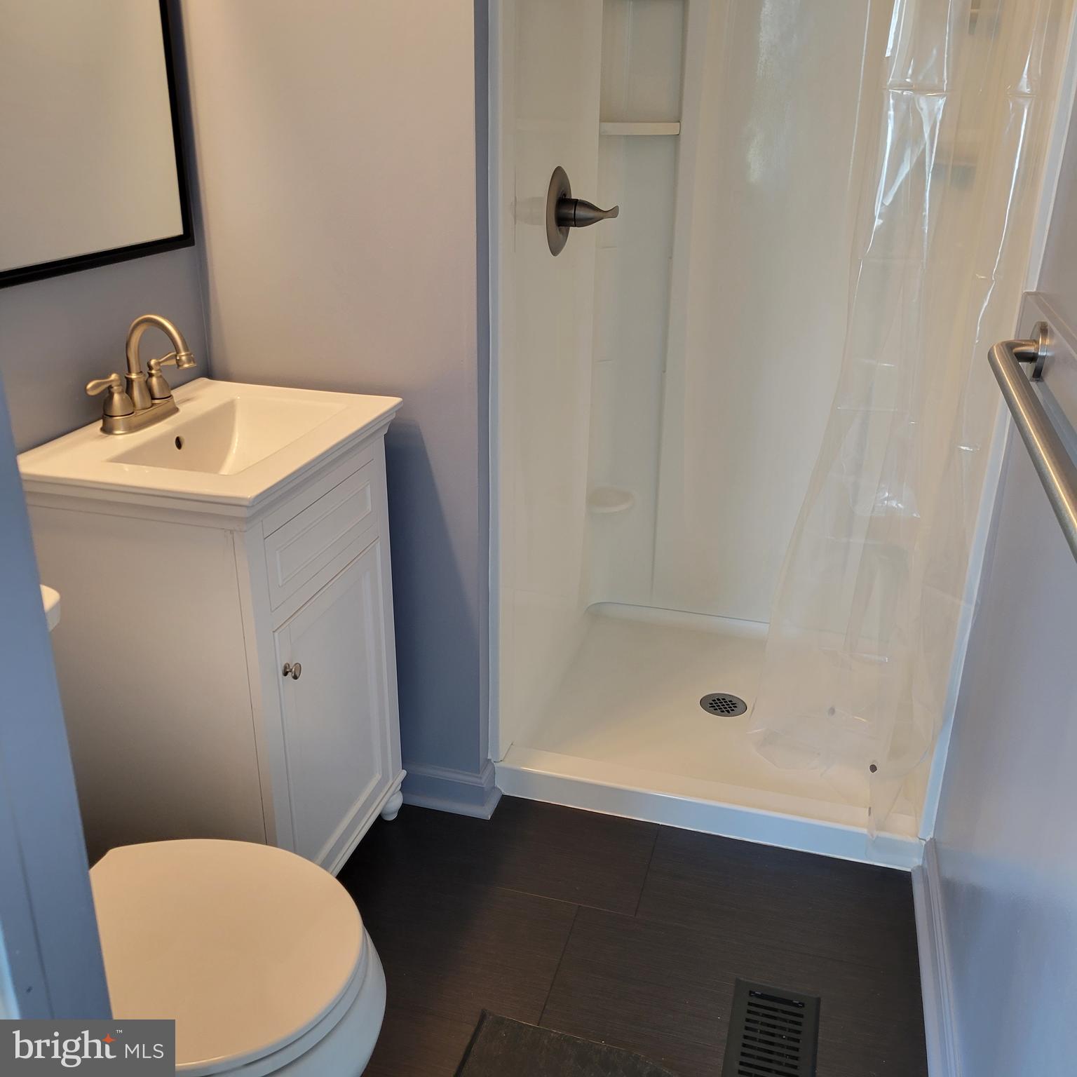 COLDBROOK - Residential