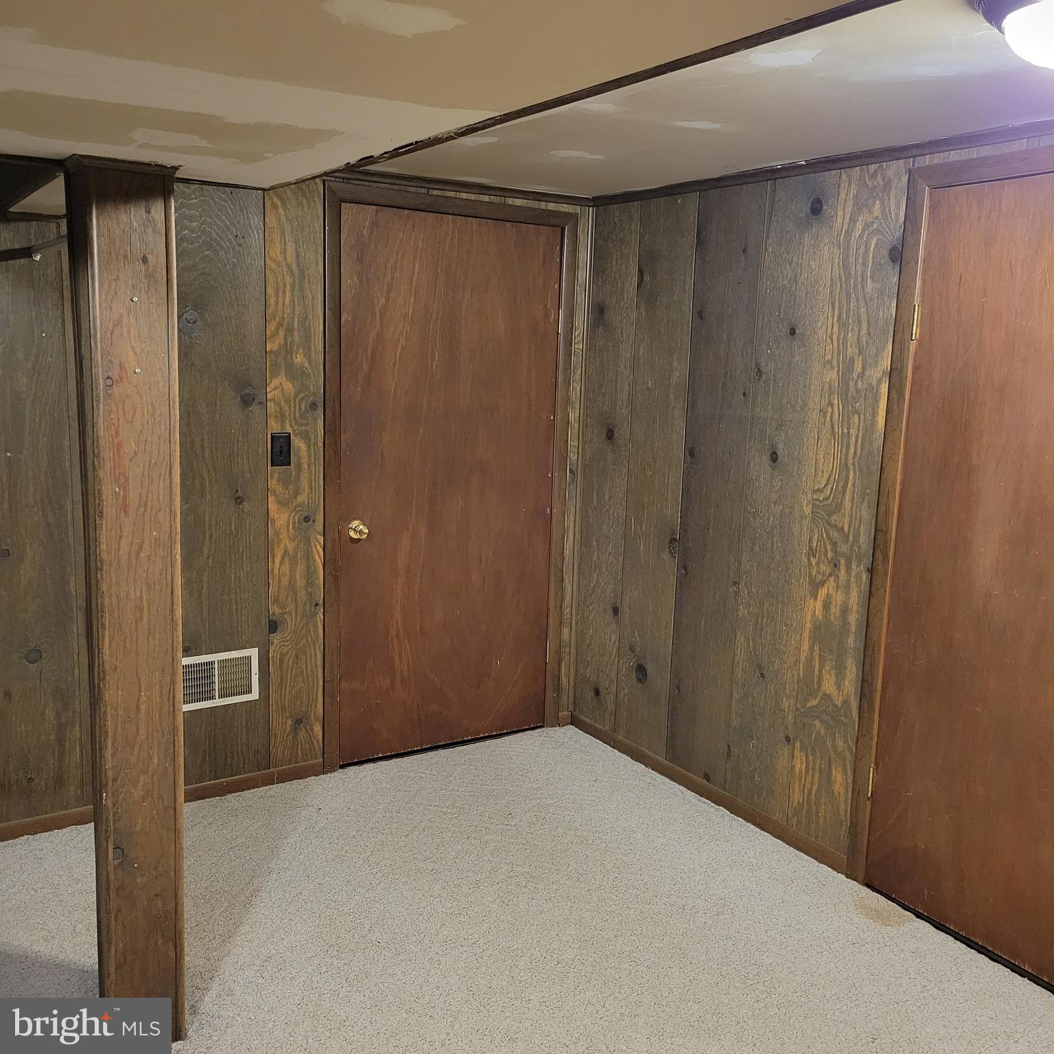 COLDBROOK - Residential