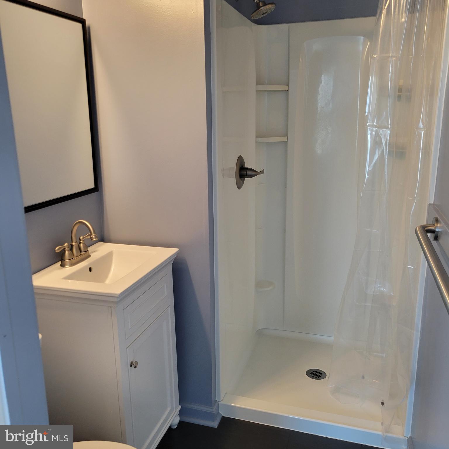 COLDBROOK - Residential