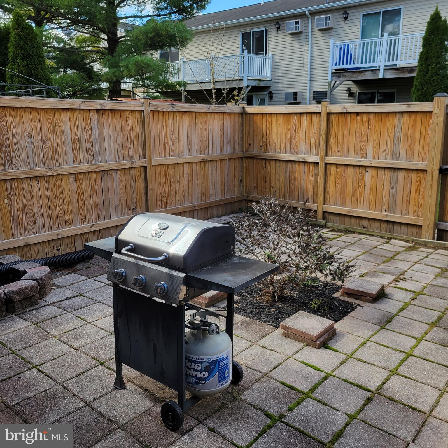 COLDBROOK - Residential