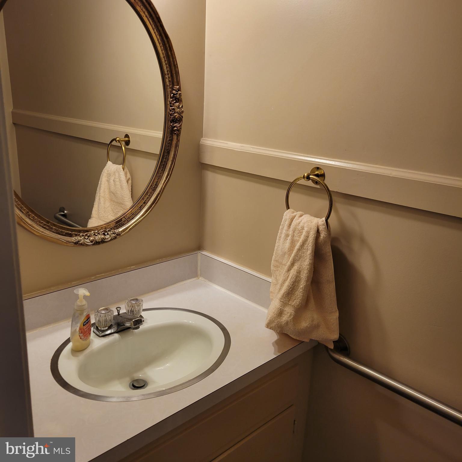 COLDBROOK - Residential