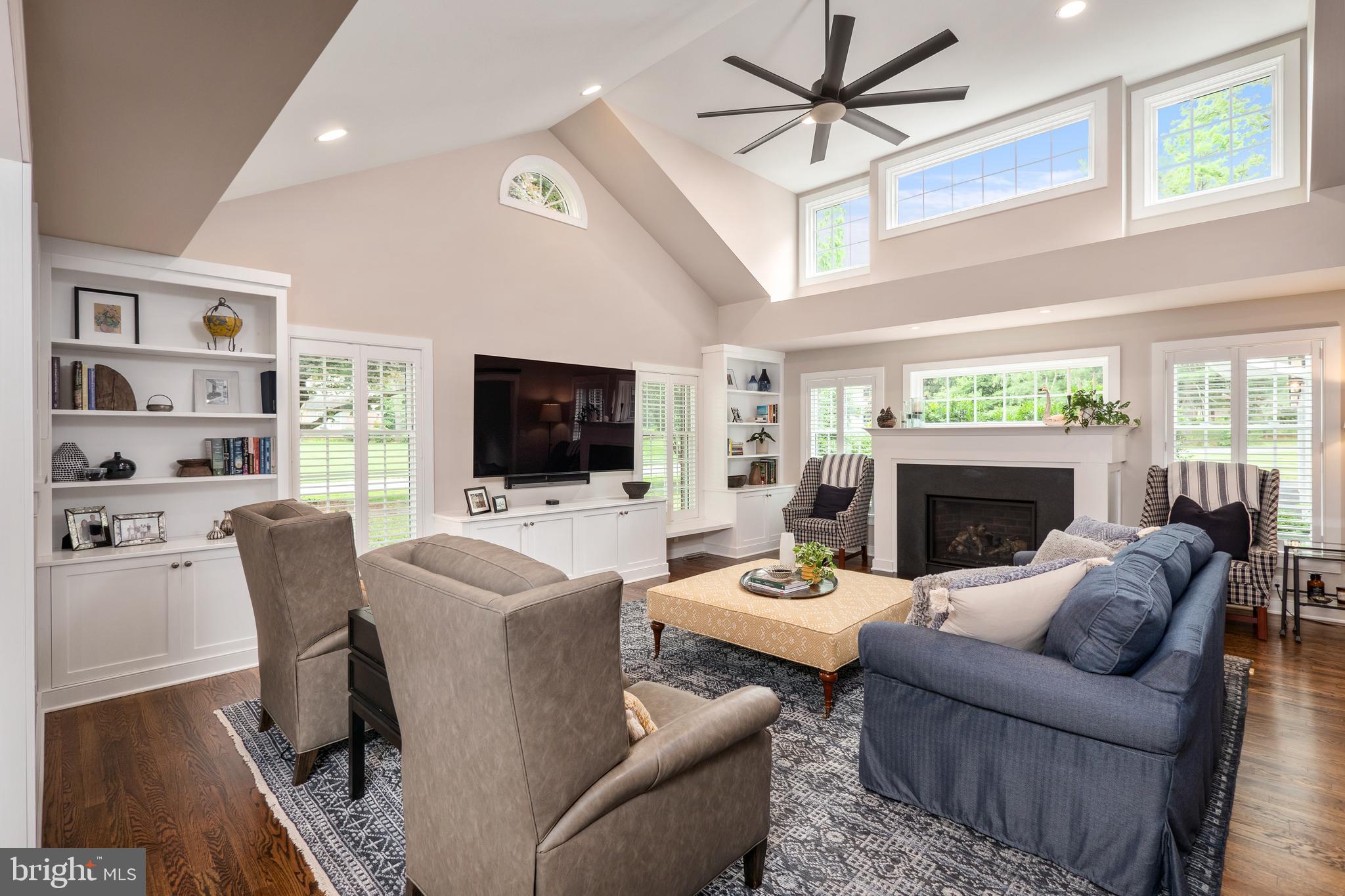 SAUCON VALLEY ESTATE - Residential