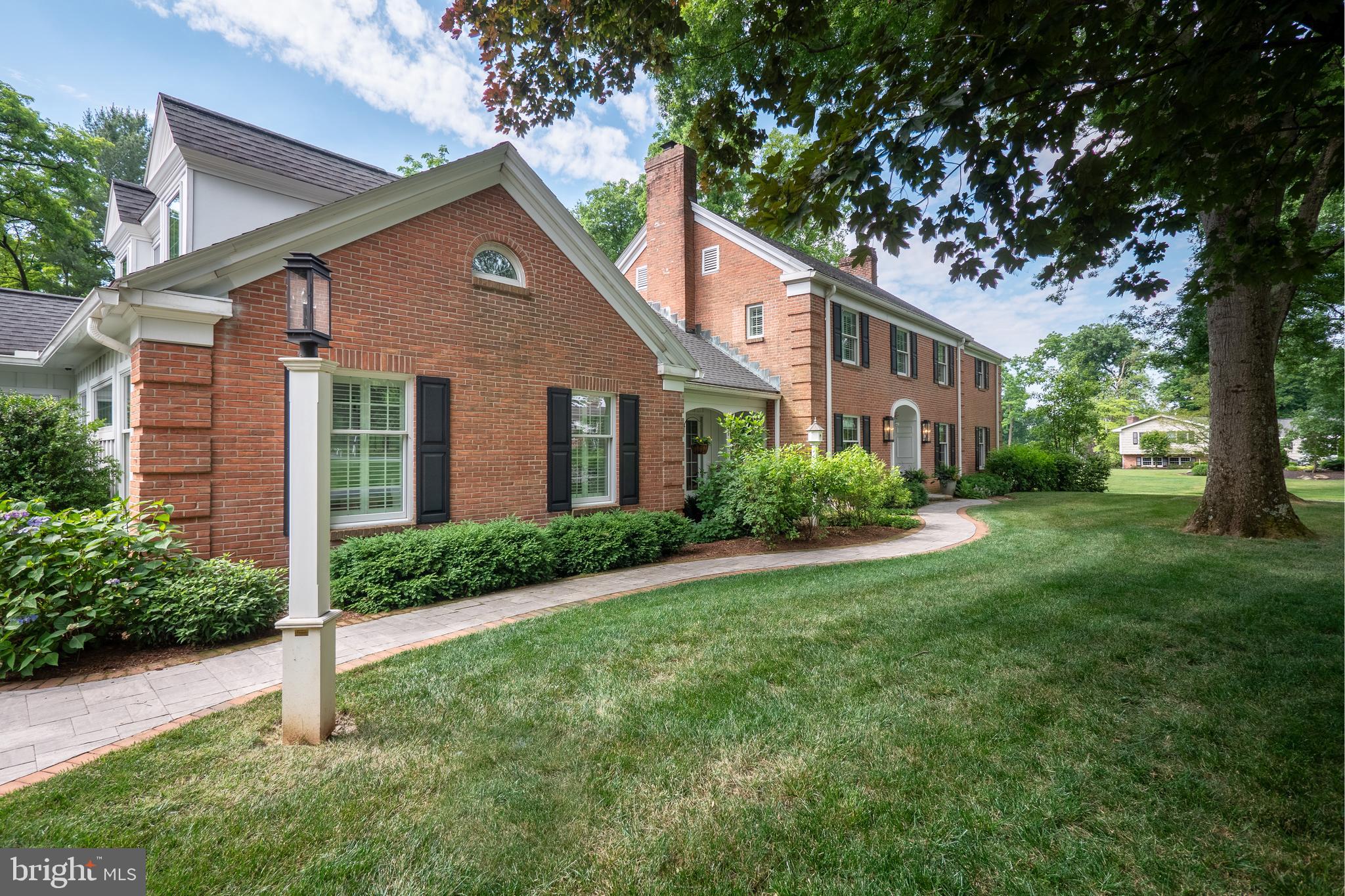 SAUCON VALLEY ESTATE - Residential