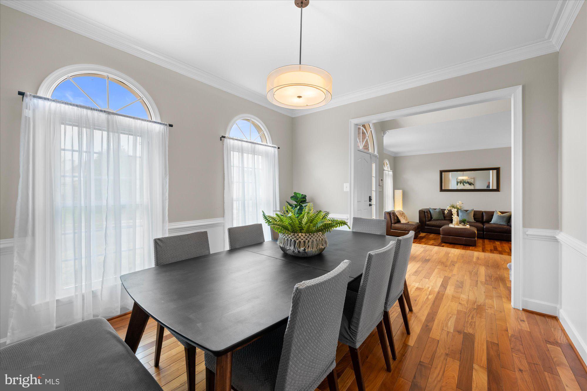 CHANTILLY HIGHLANDS - Residential