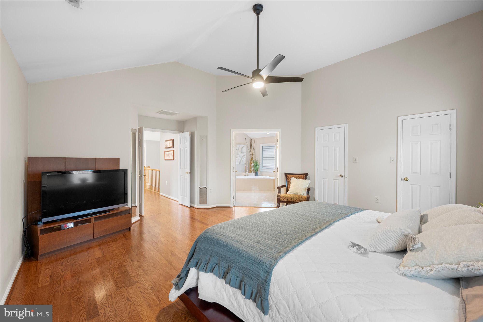 CHANTILLY HIGHLANDS - Residential