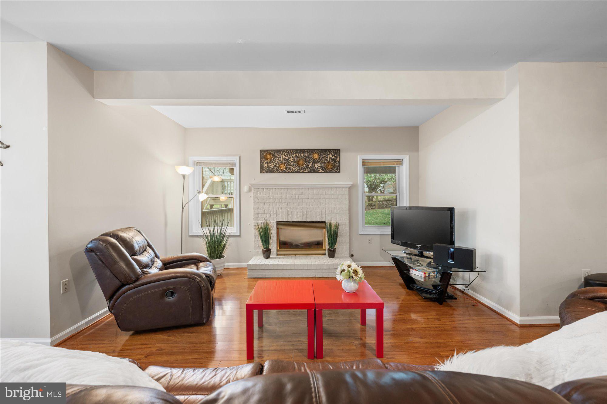 CHANTILLY HIGHLANDS - Residential