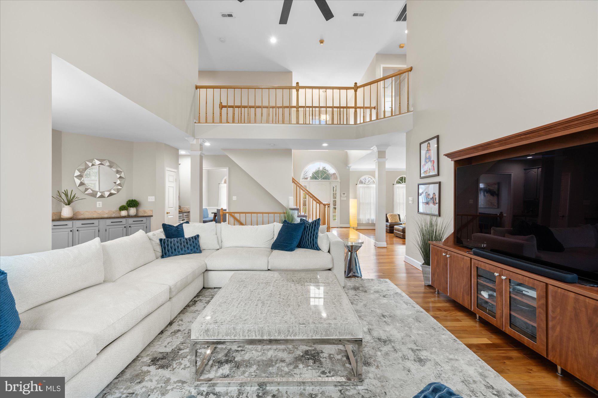 CHANTILLY HIGHLANDS - Residential