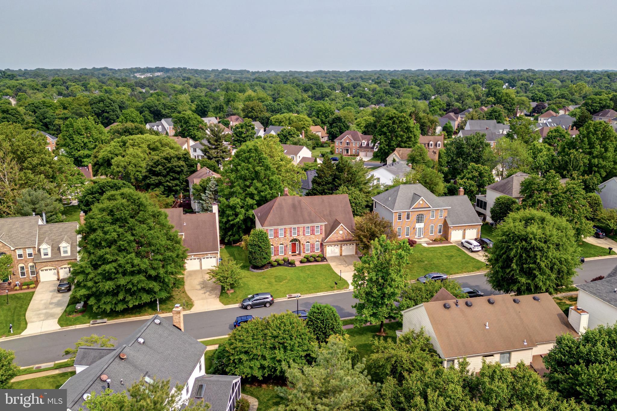 CHANTILLY HIGHLANDS - Residential