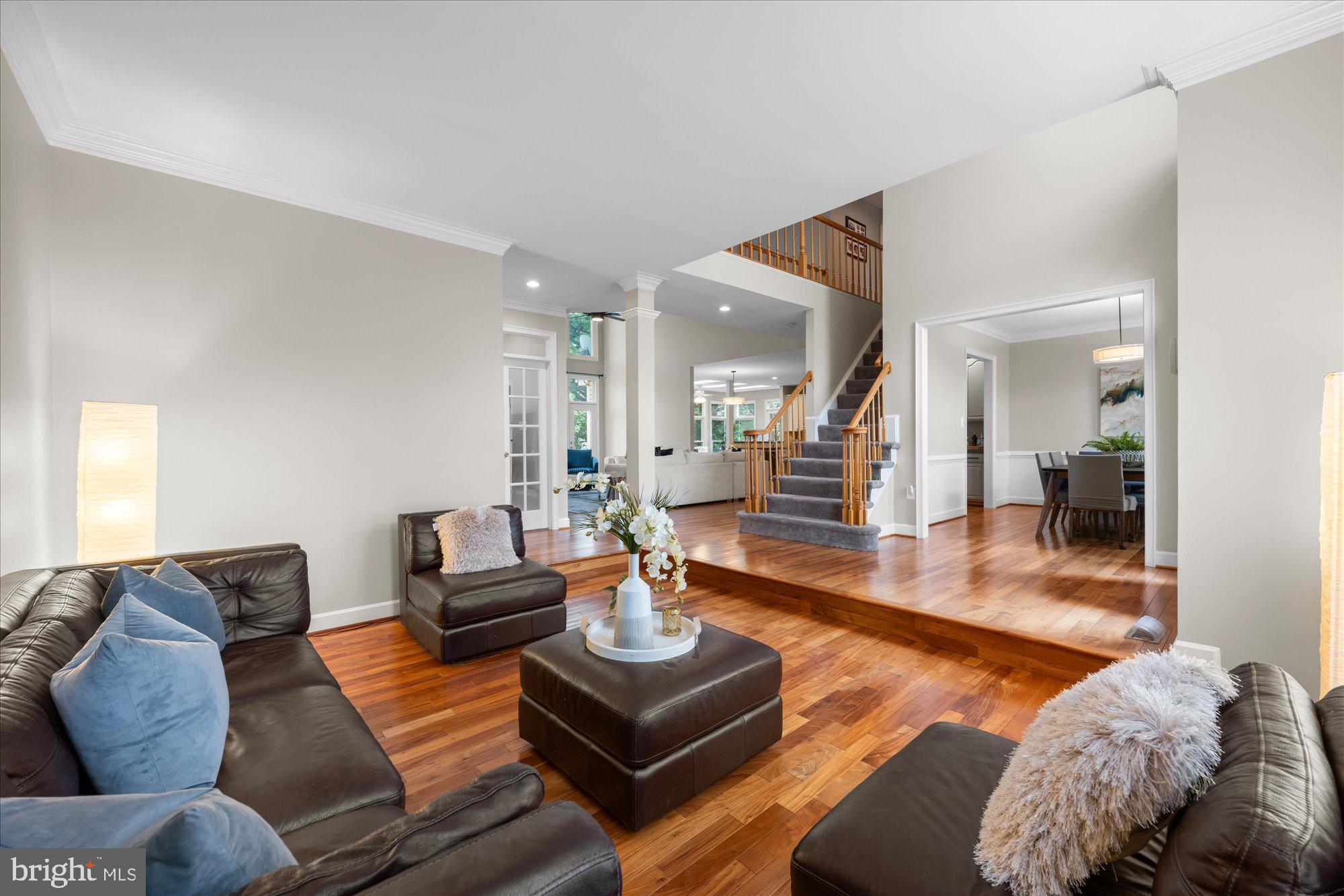 CHANTILLY HIGHLANDS - Residential