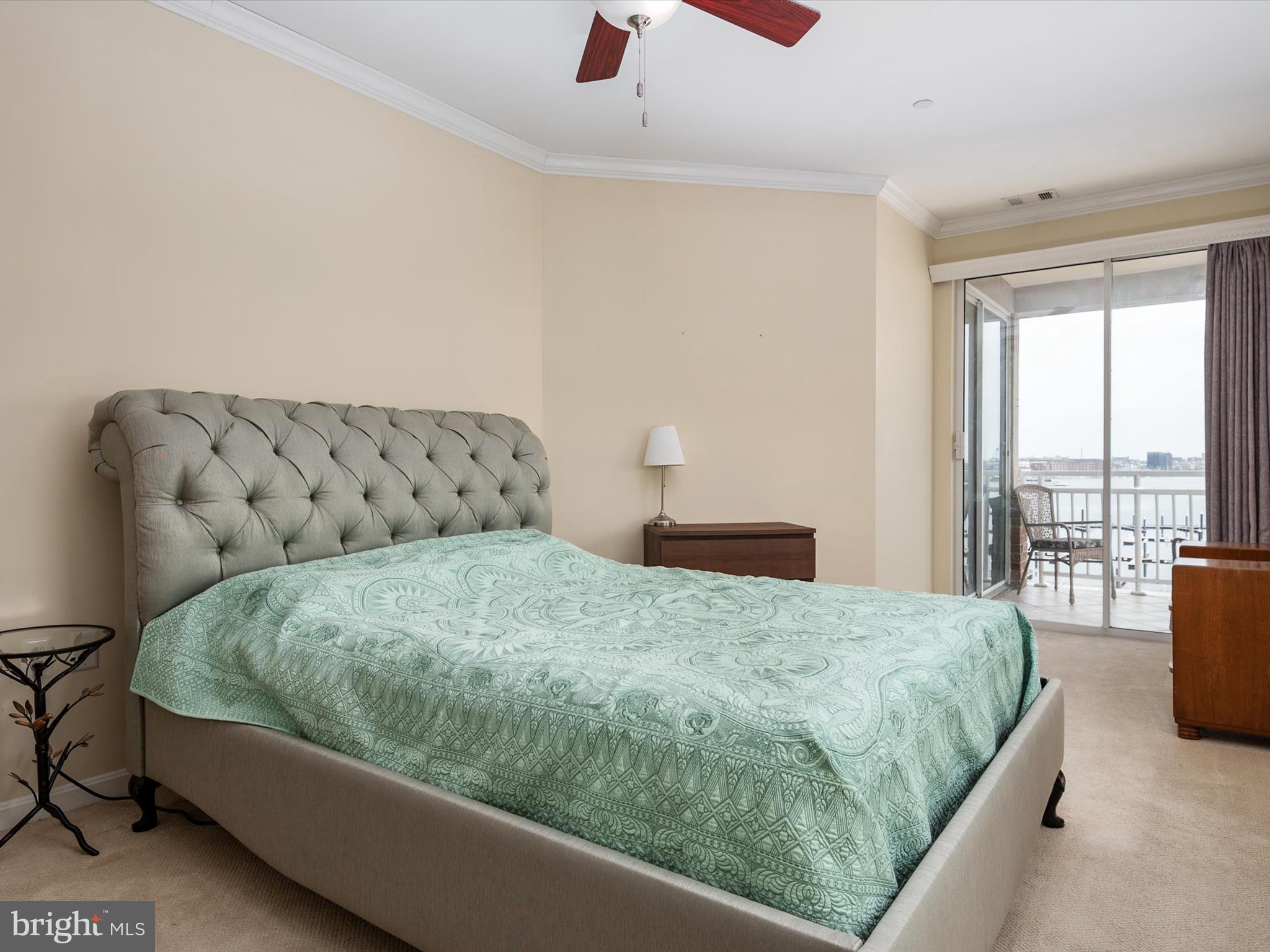 PIERSIDE AT HARBORVIEW - Residential