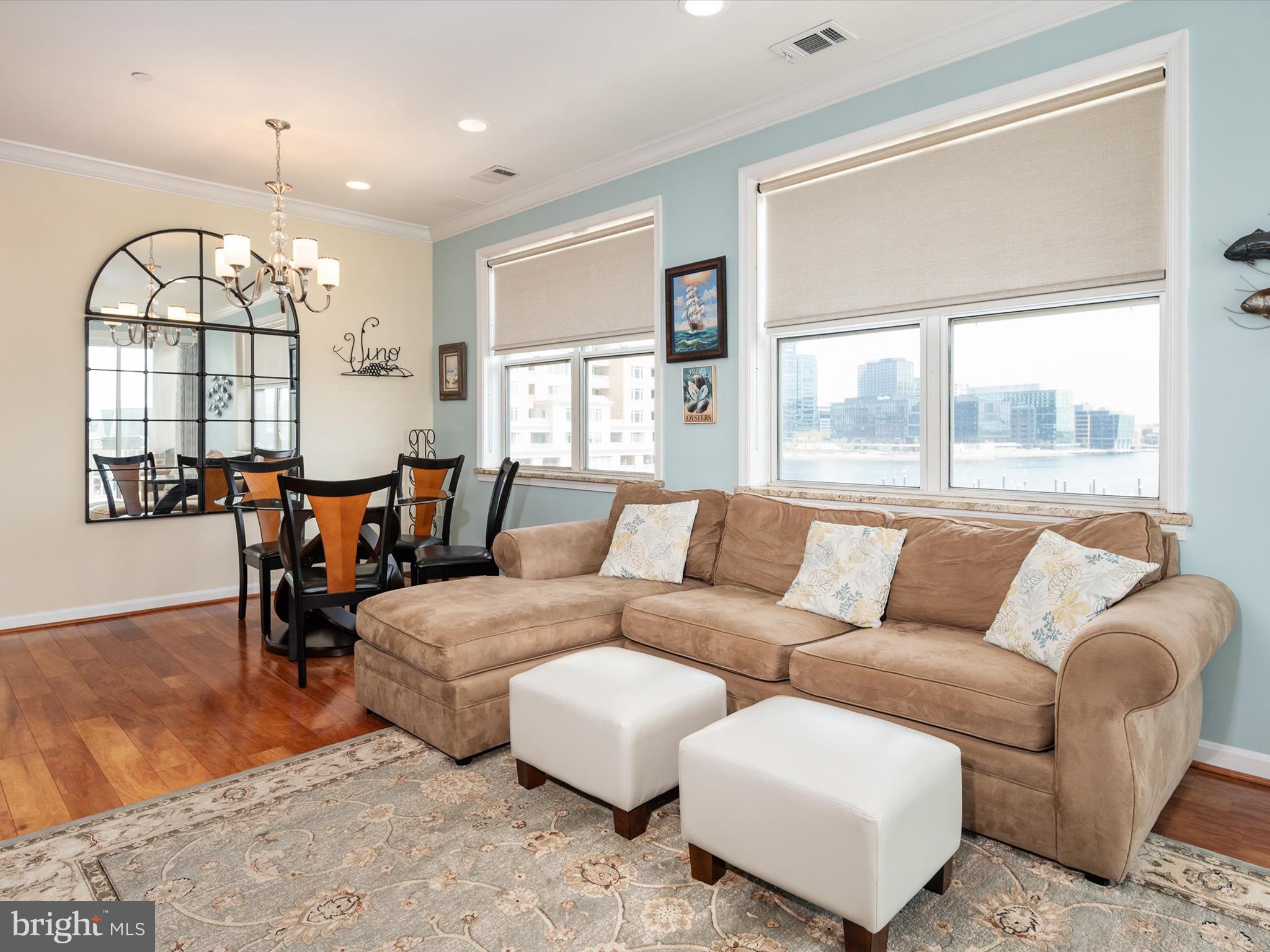 PIERSIDE AT HARBORVIEW - Residential