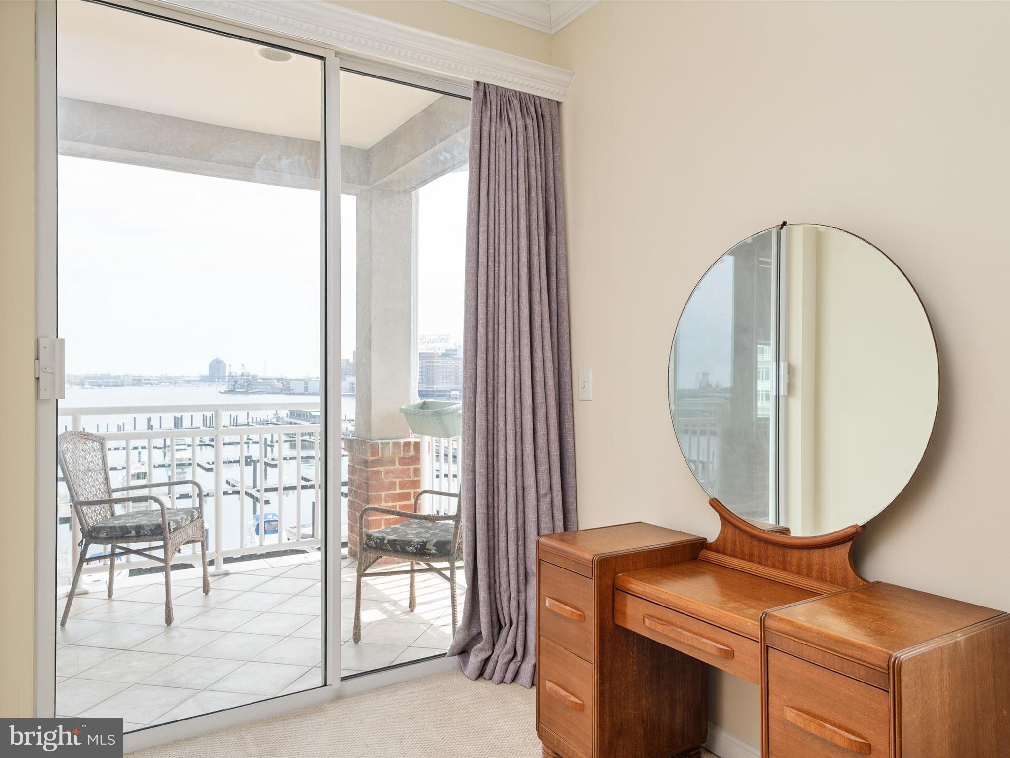 PIERSIDE AT HARBORVIEW - Residential