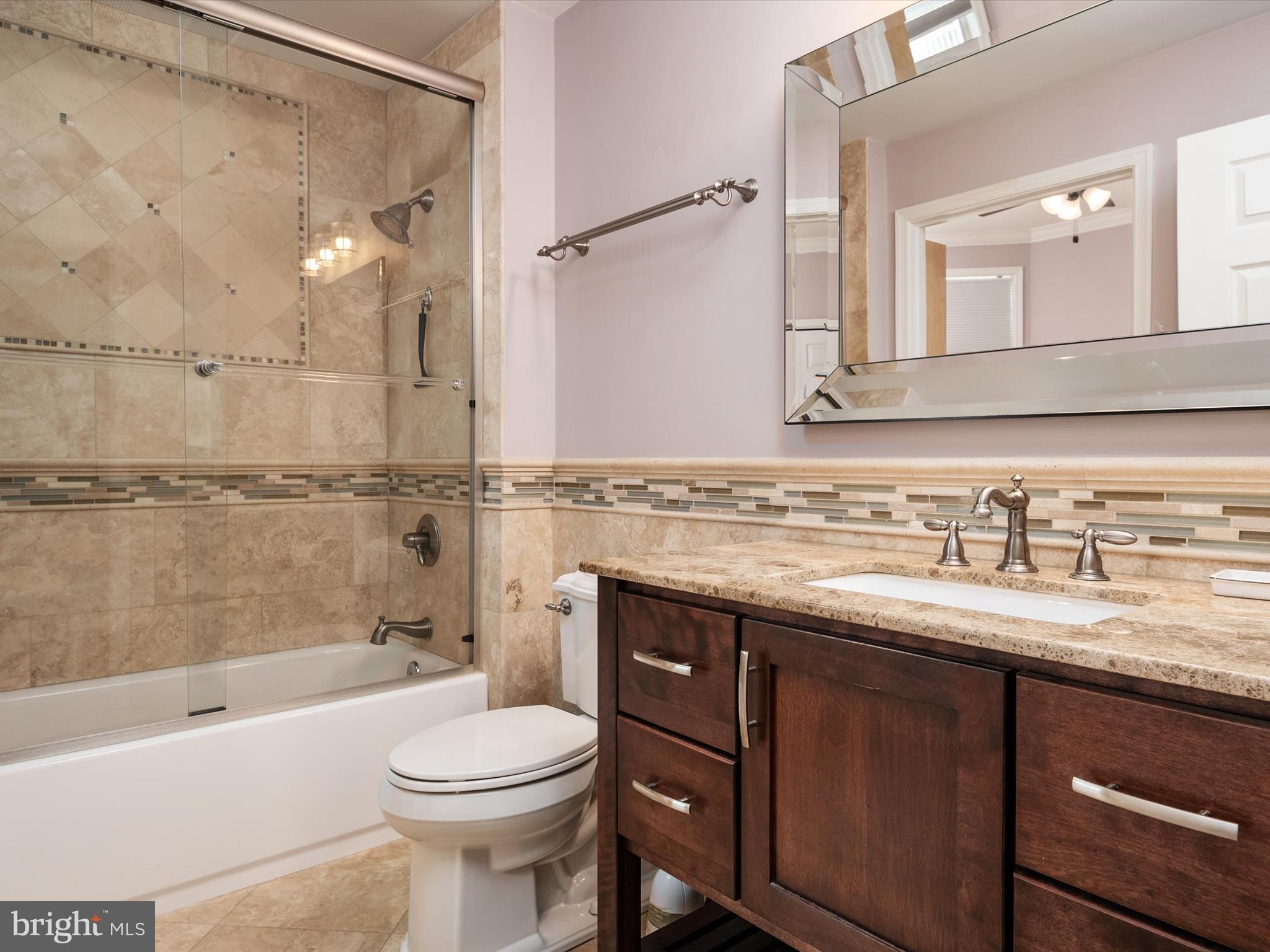 PIERSIDE AT HARBORVIEW - Residential