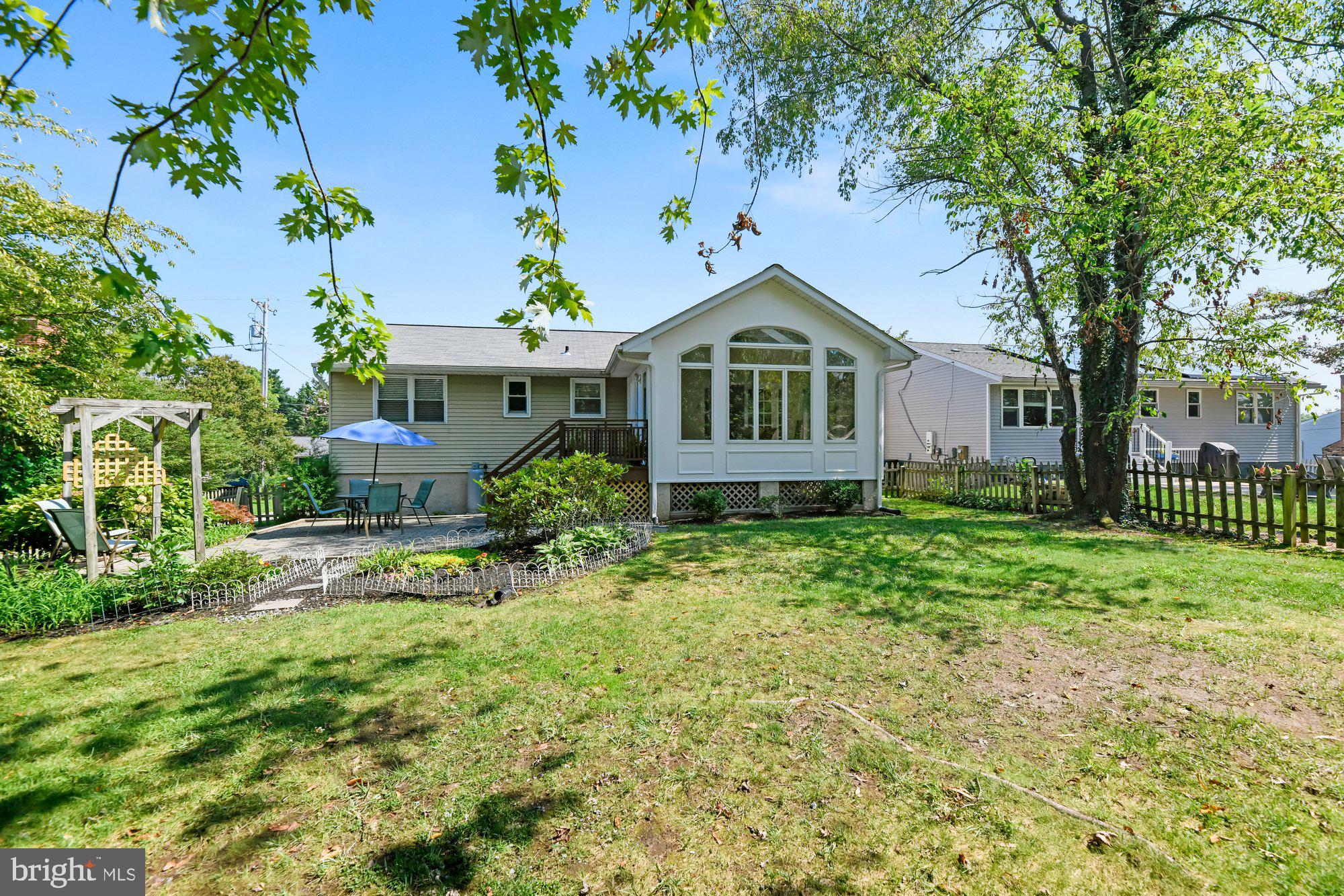 PARKVILLE/CARNEY - Residential