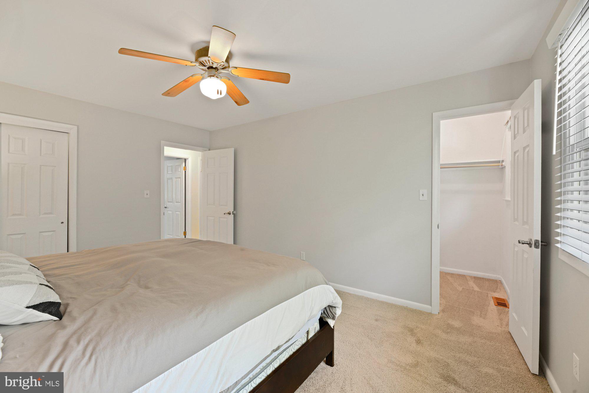 PARKVILLE/CARNEY - Residential