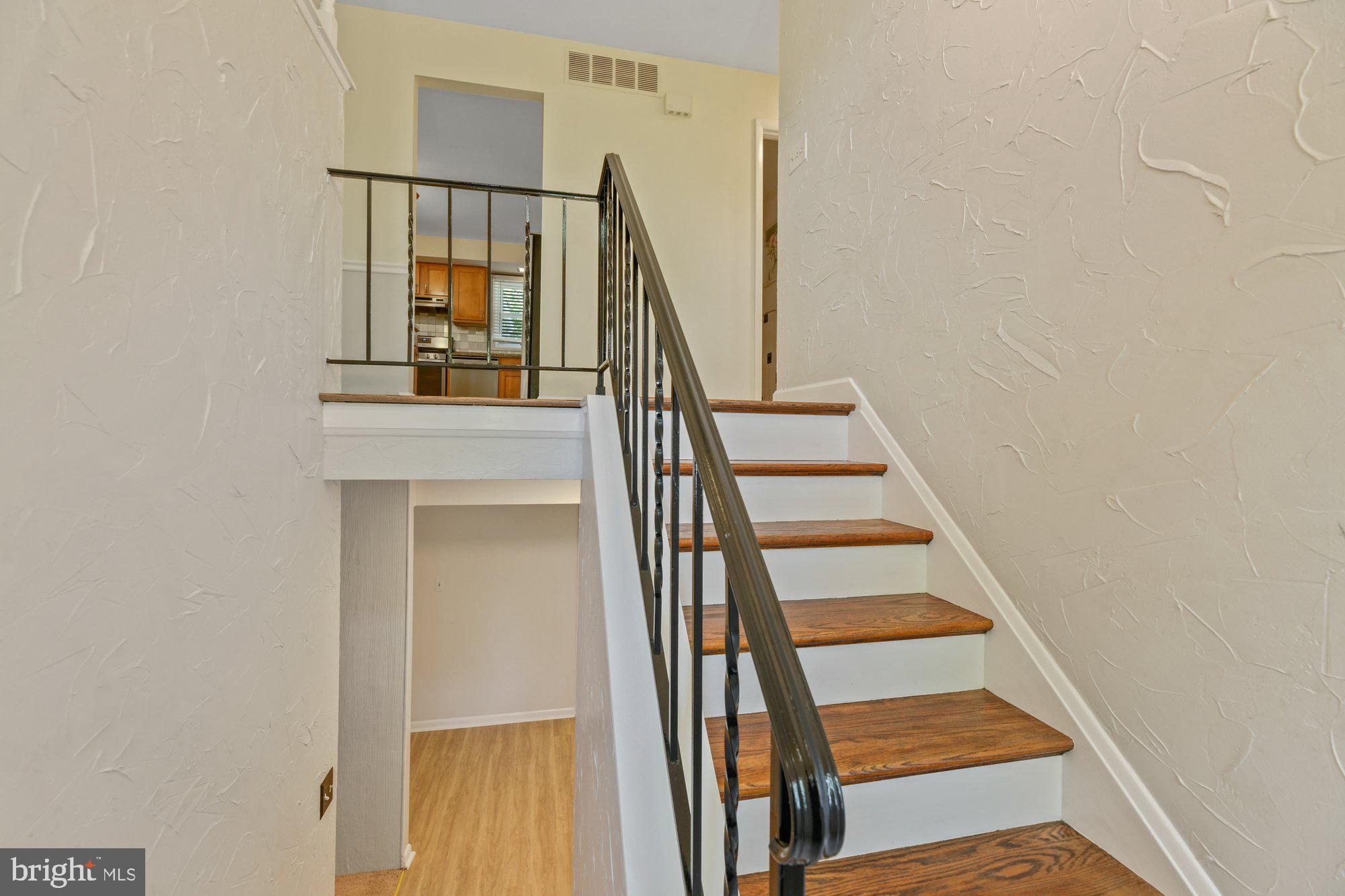 PARKVILLE/CARNEY - Residential