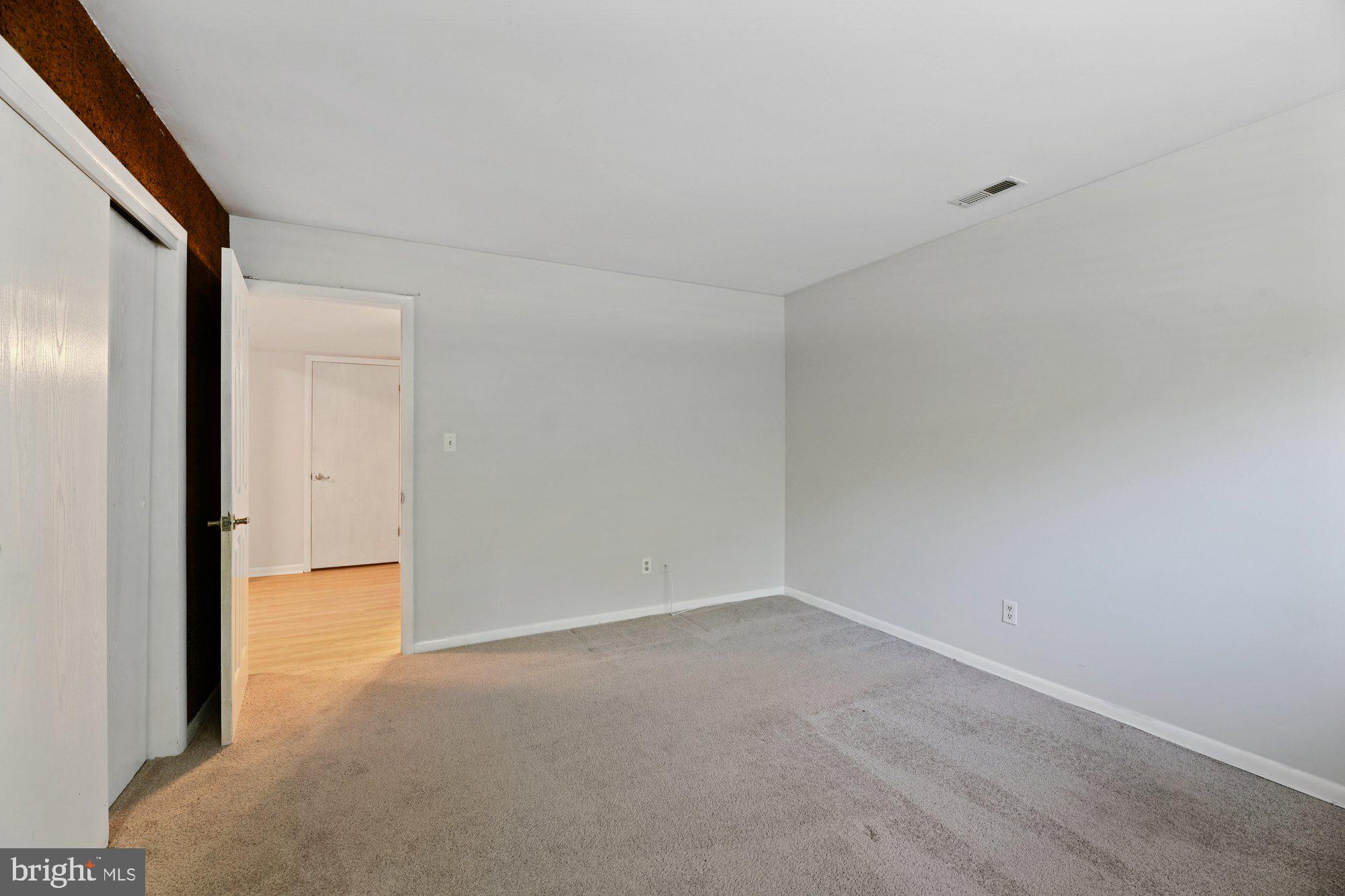 PARKVILLE/CARNEY - Residential