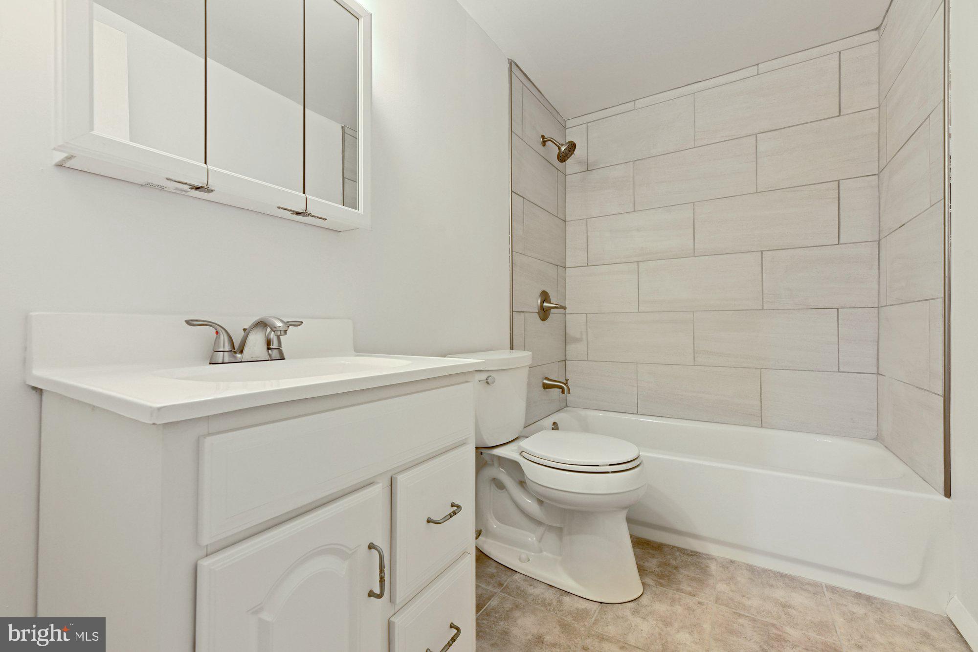 PARKVILLE/CARNEY - Residential