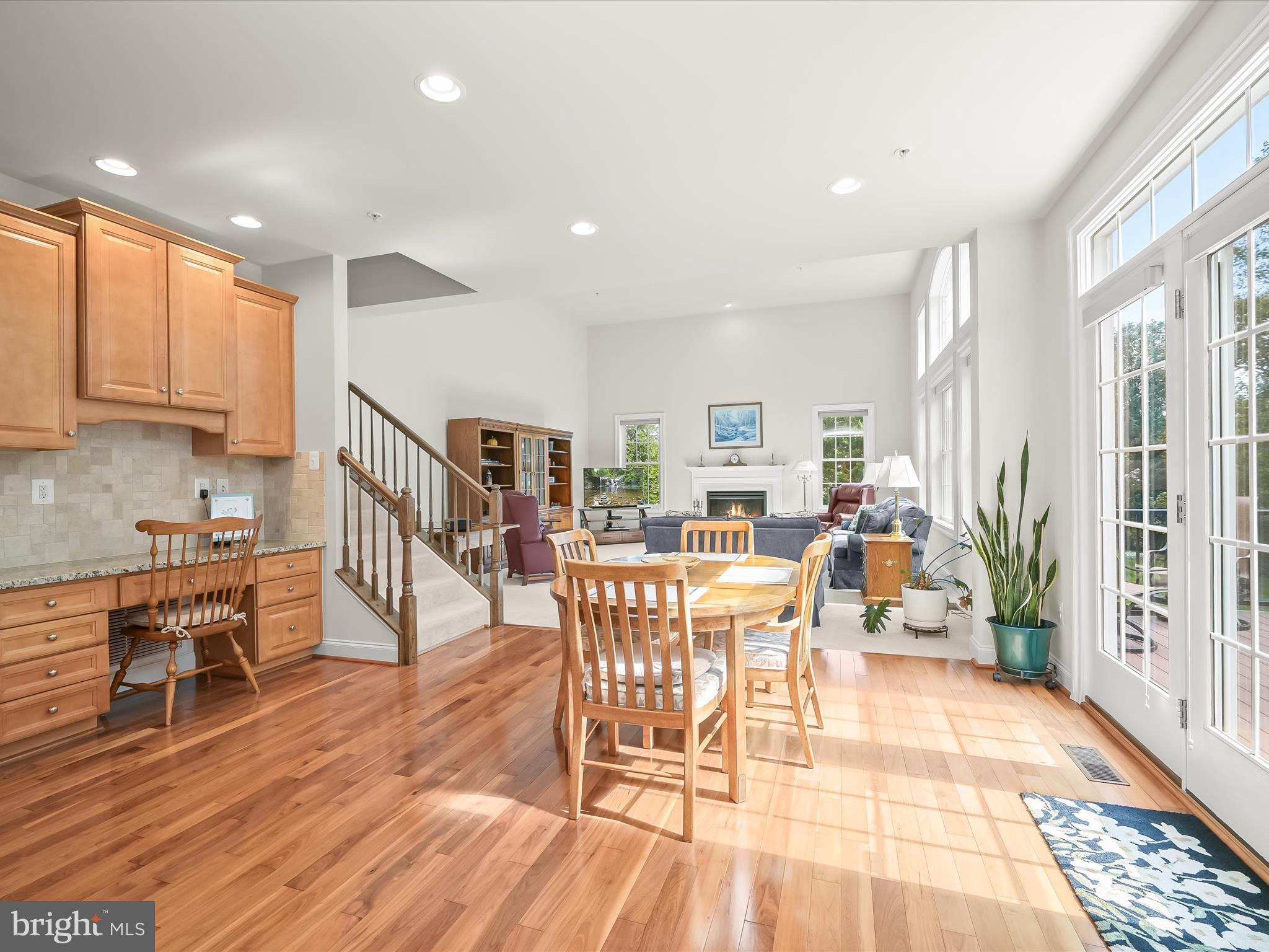 RIVERWOOD - Residential