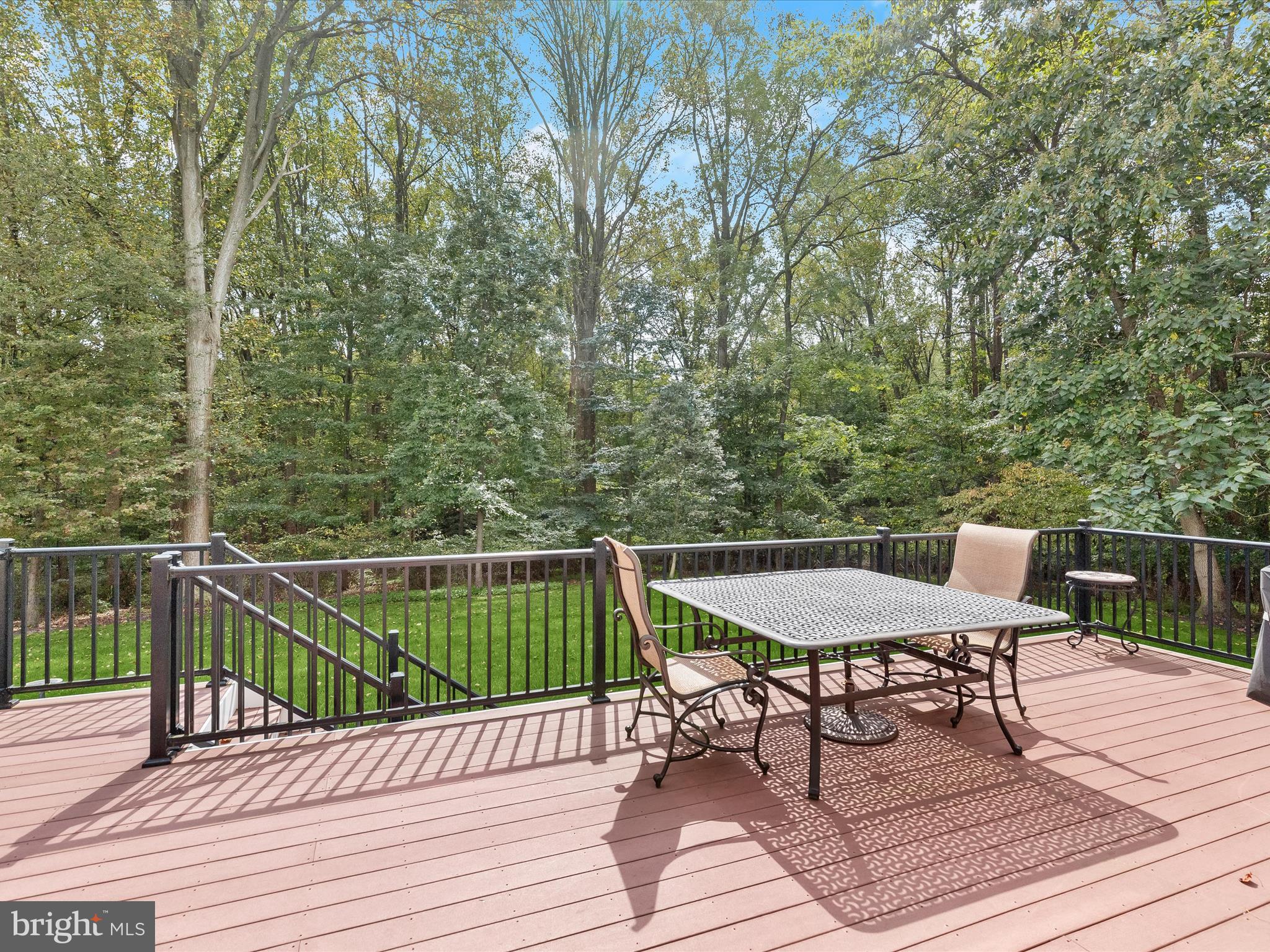 RIVERWOOD - Residential