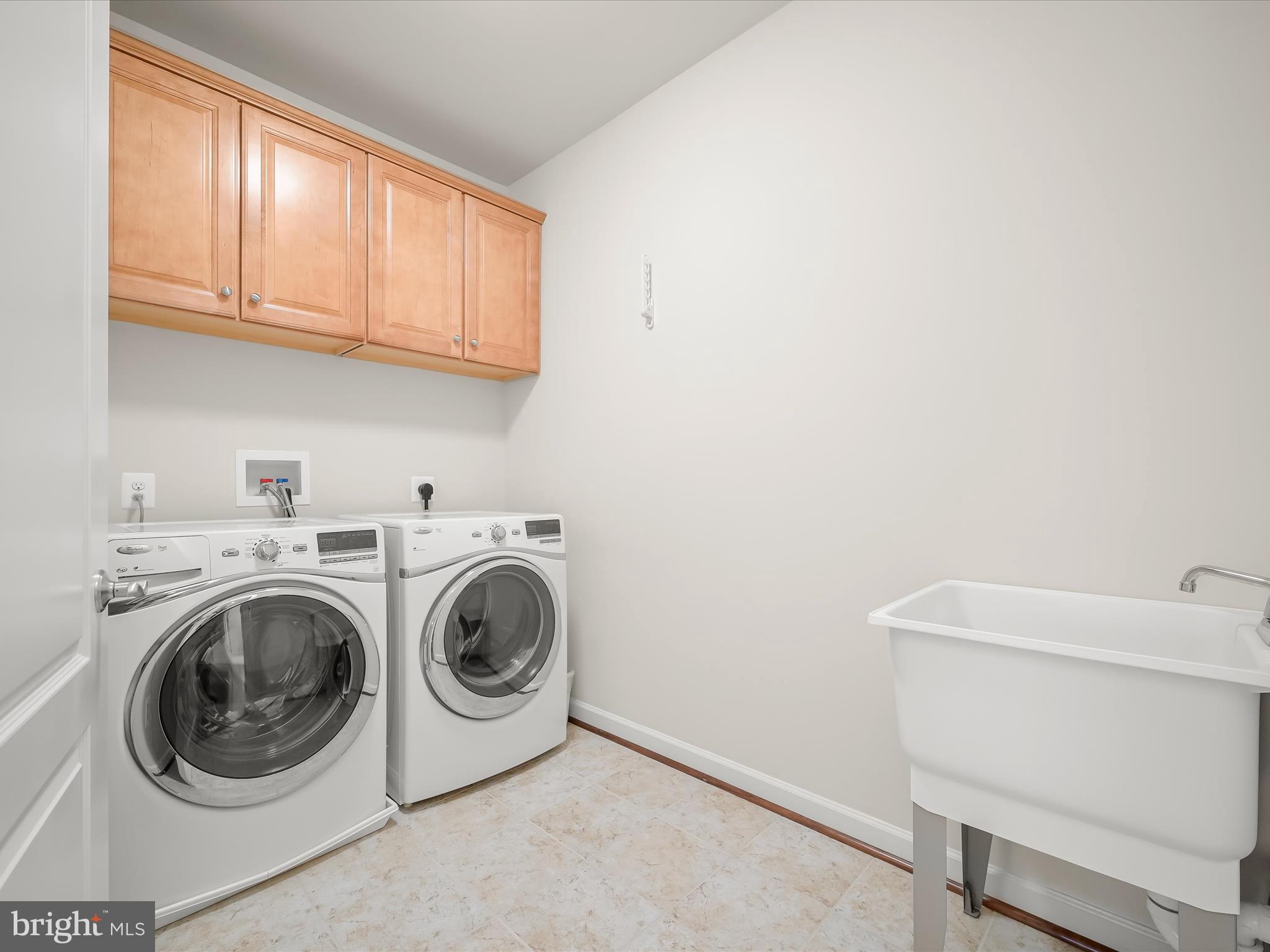 RIVERWOOD - Residential