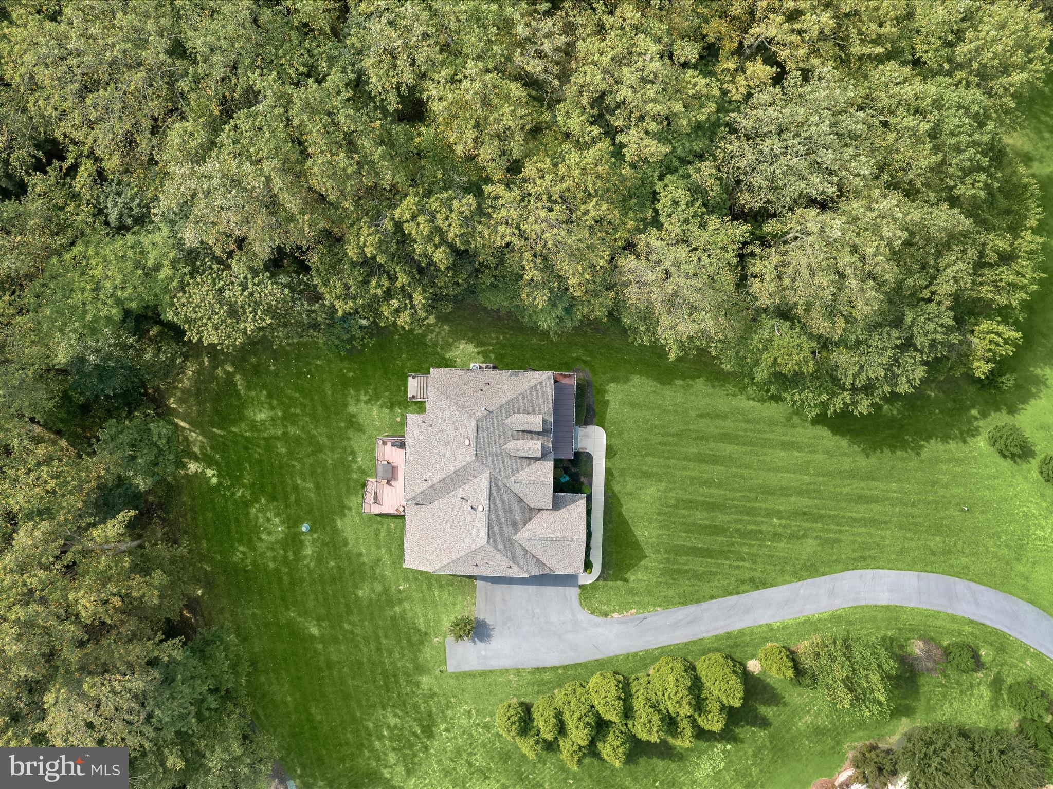 RIVERWOOD - Residential