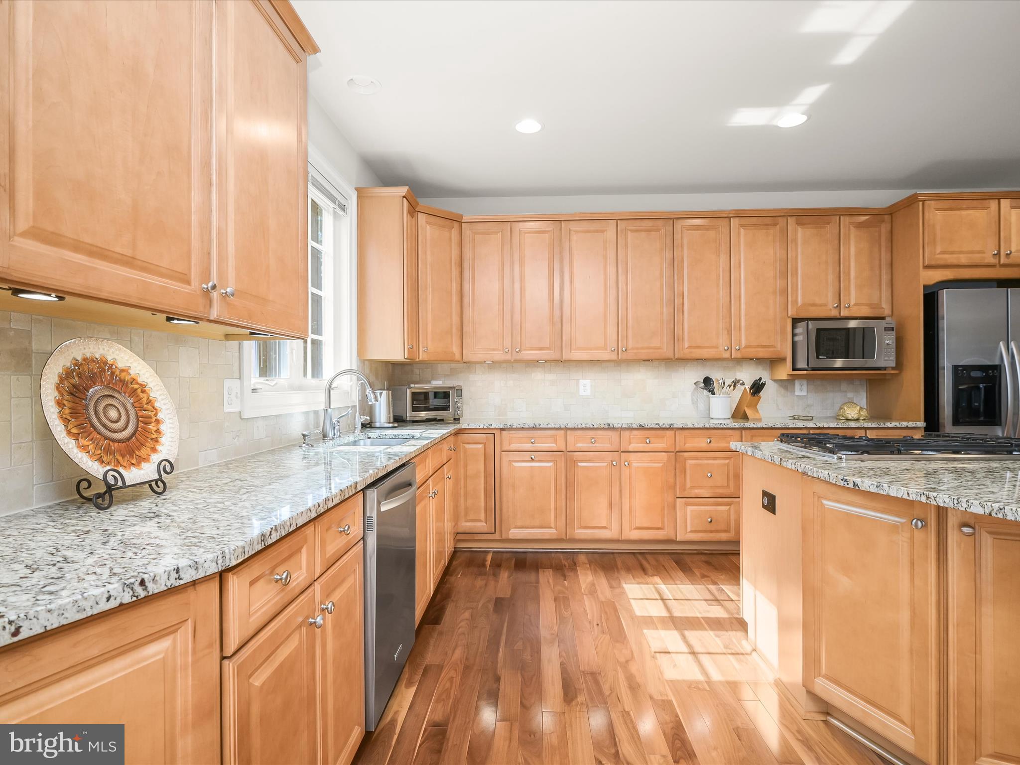 RIVERWOOD - Residential