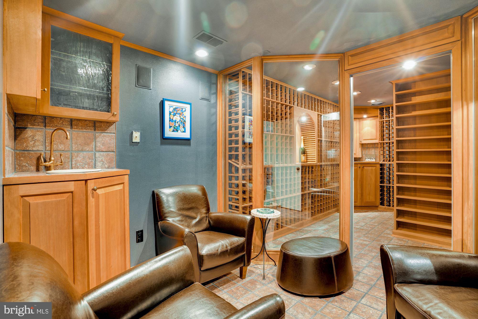 BANNOCKBURN ESTATES - Residential