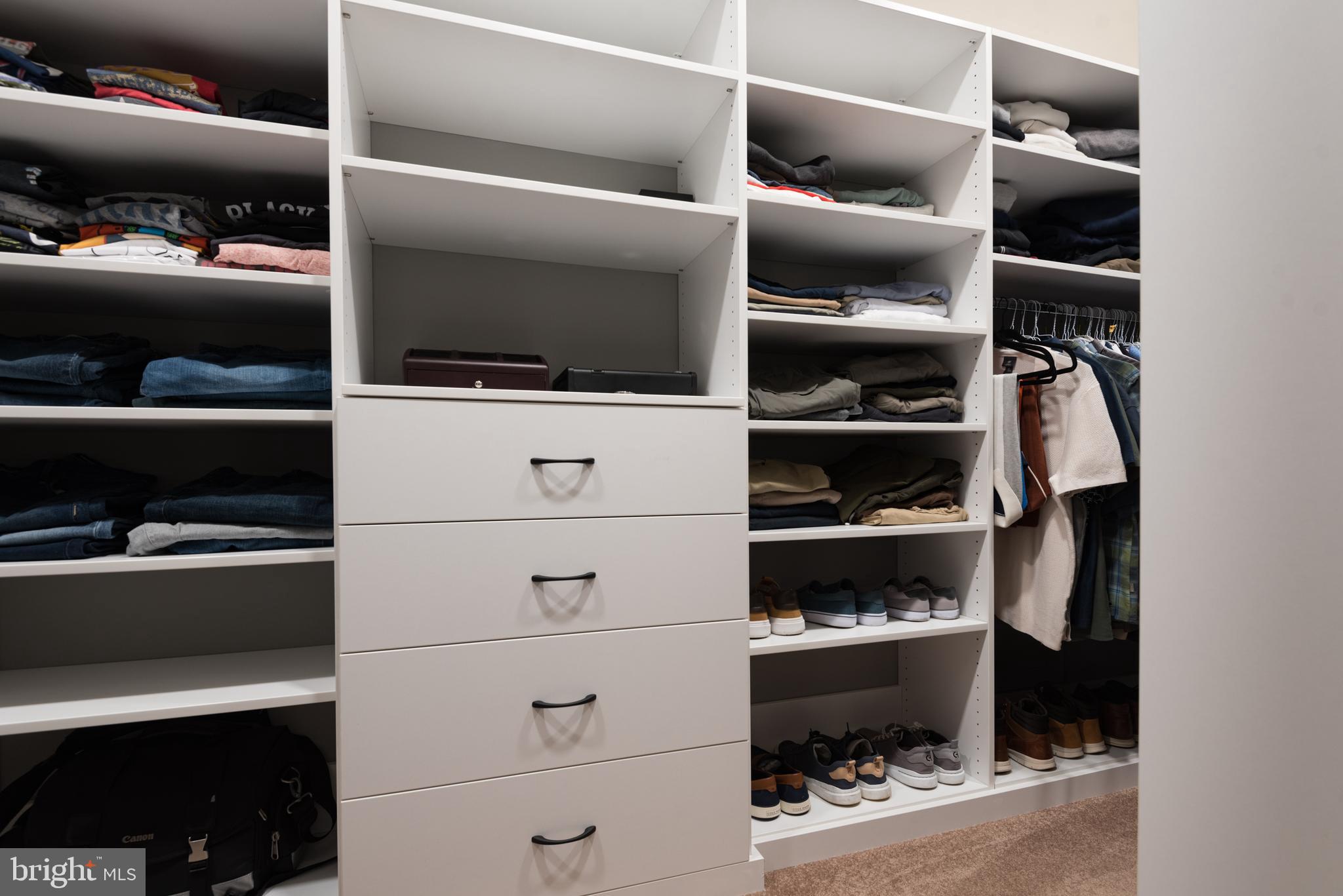 DOMINION VALLEY COUNTRY CLUB - Residential