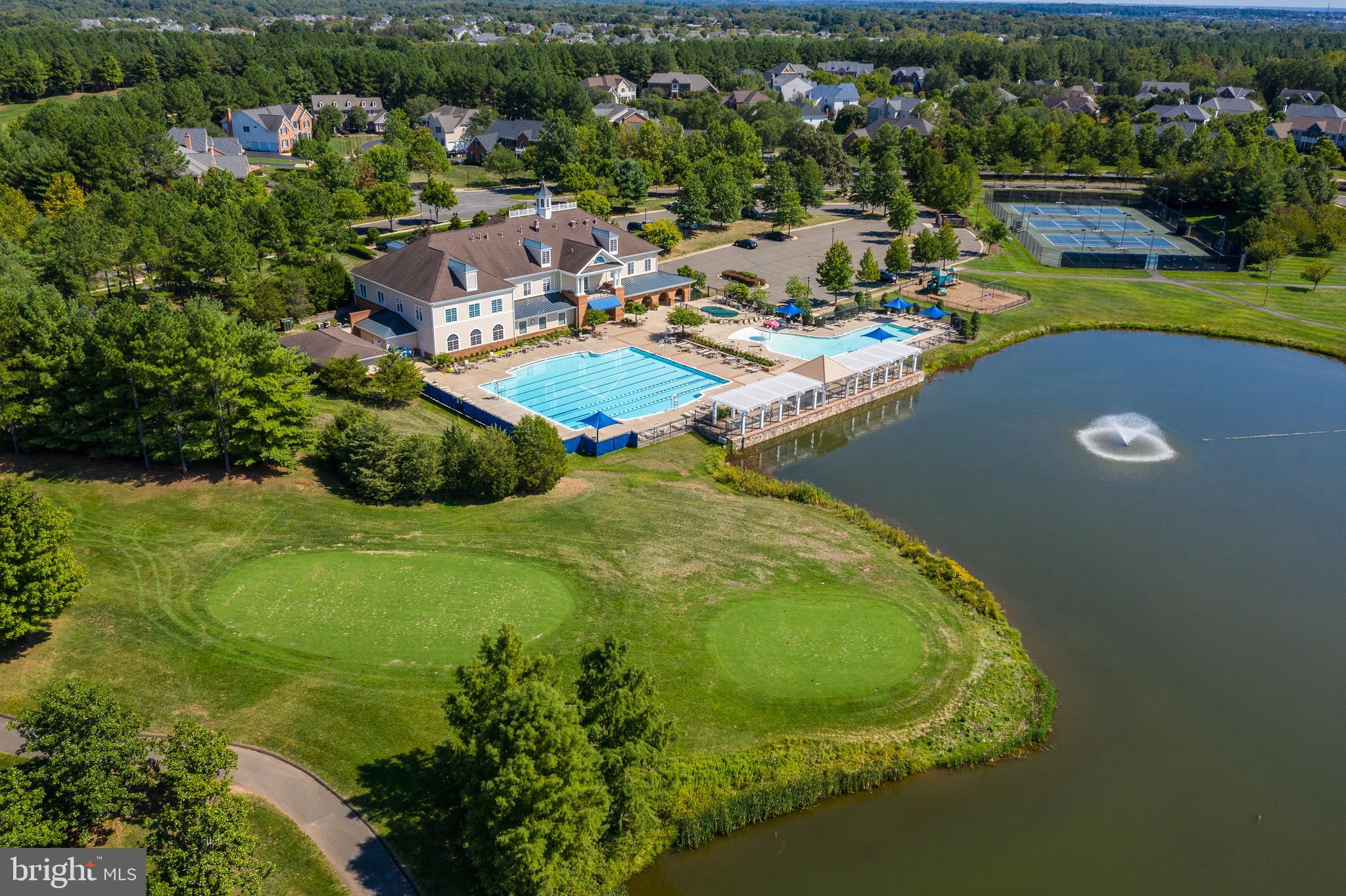 DOMINION VALLEY COUNTRY CLUB - Residential