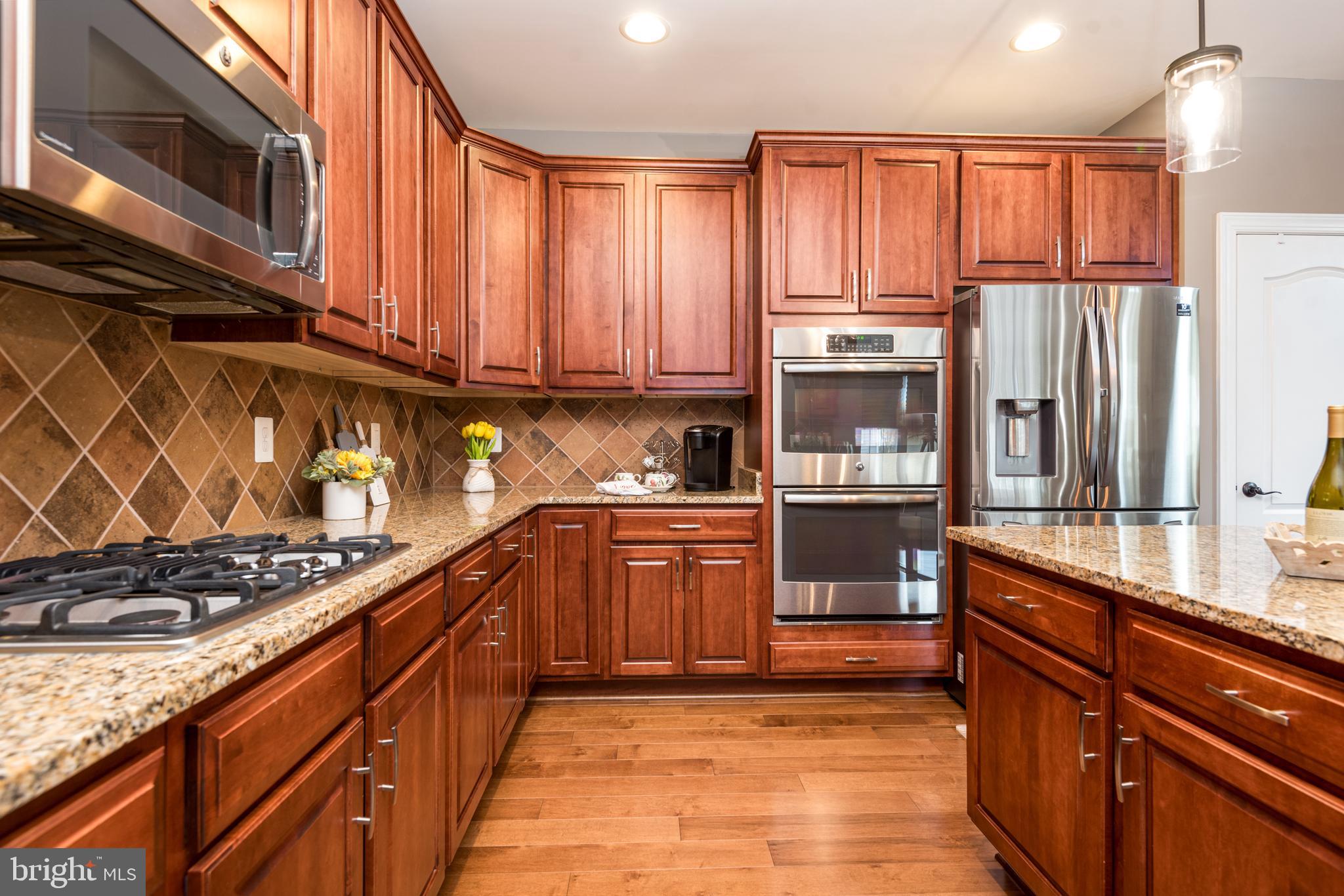 DOMINION VALLEY COUNTRY CLUB - Residential