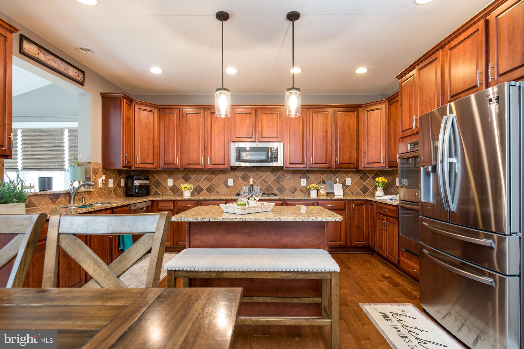 DOMINION VALLEY COUNTRY CLUB - Residential