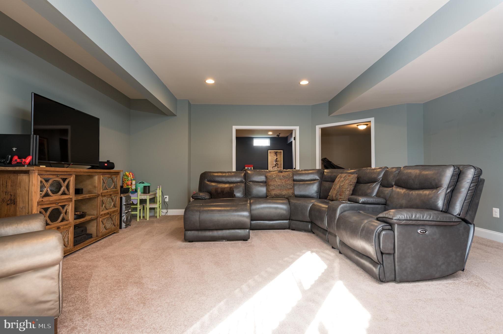 DOMINION VALLEY COUNTRY CLUB - Residential