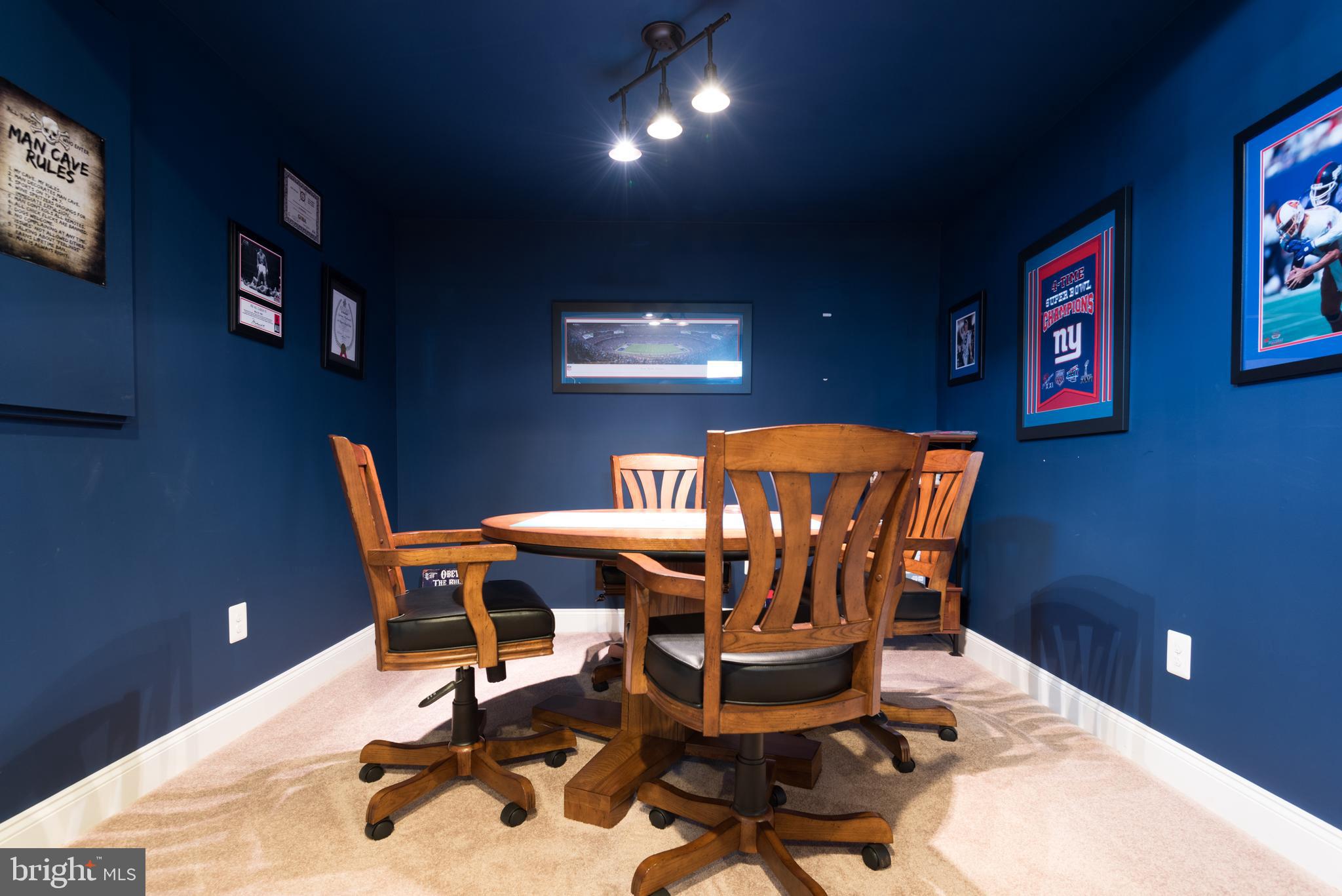 DOMINION VALLEY COUNTRY CLUB - Residential