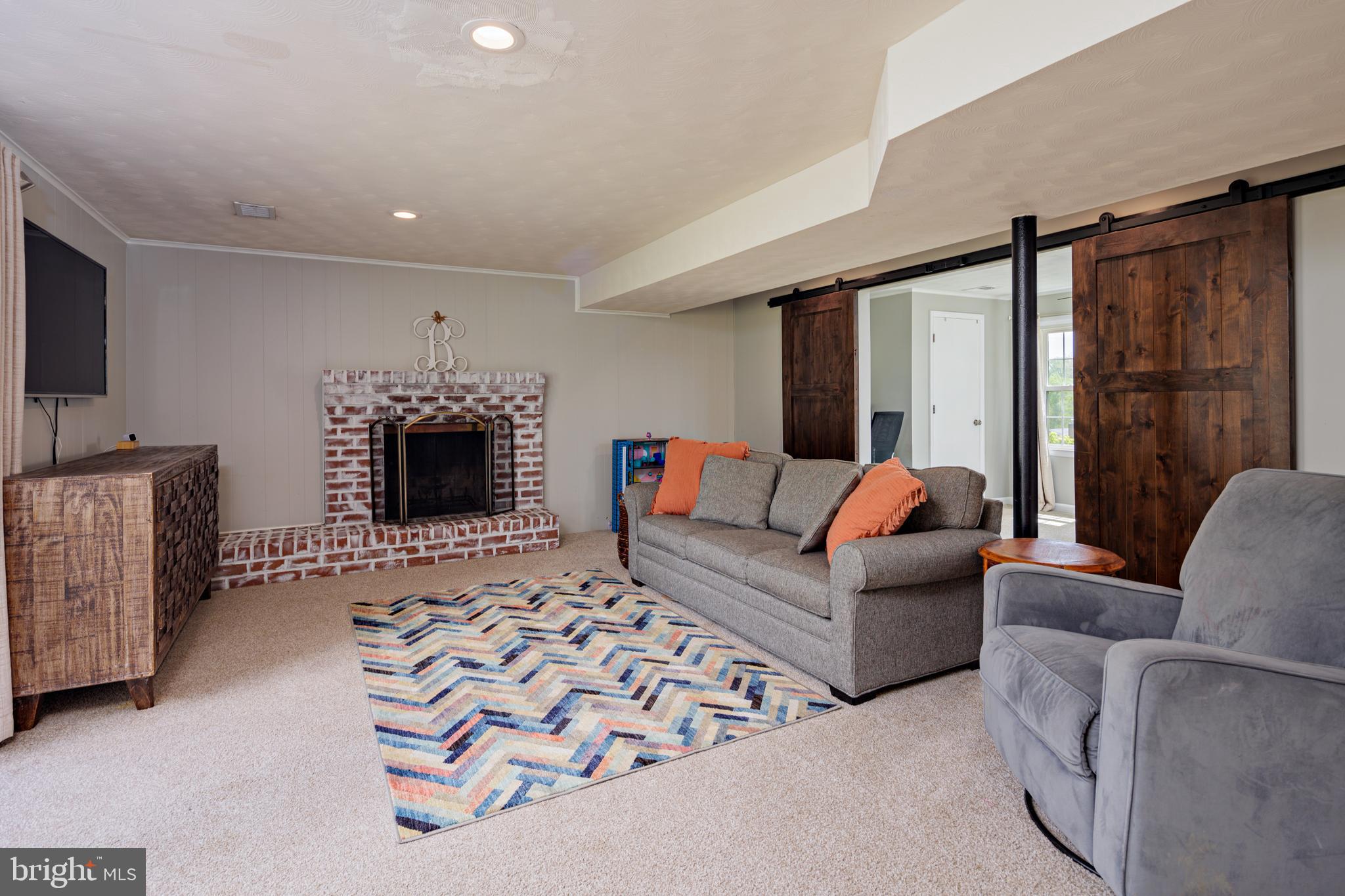 WILTON ACRES - Residential