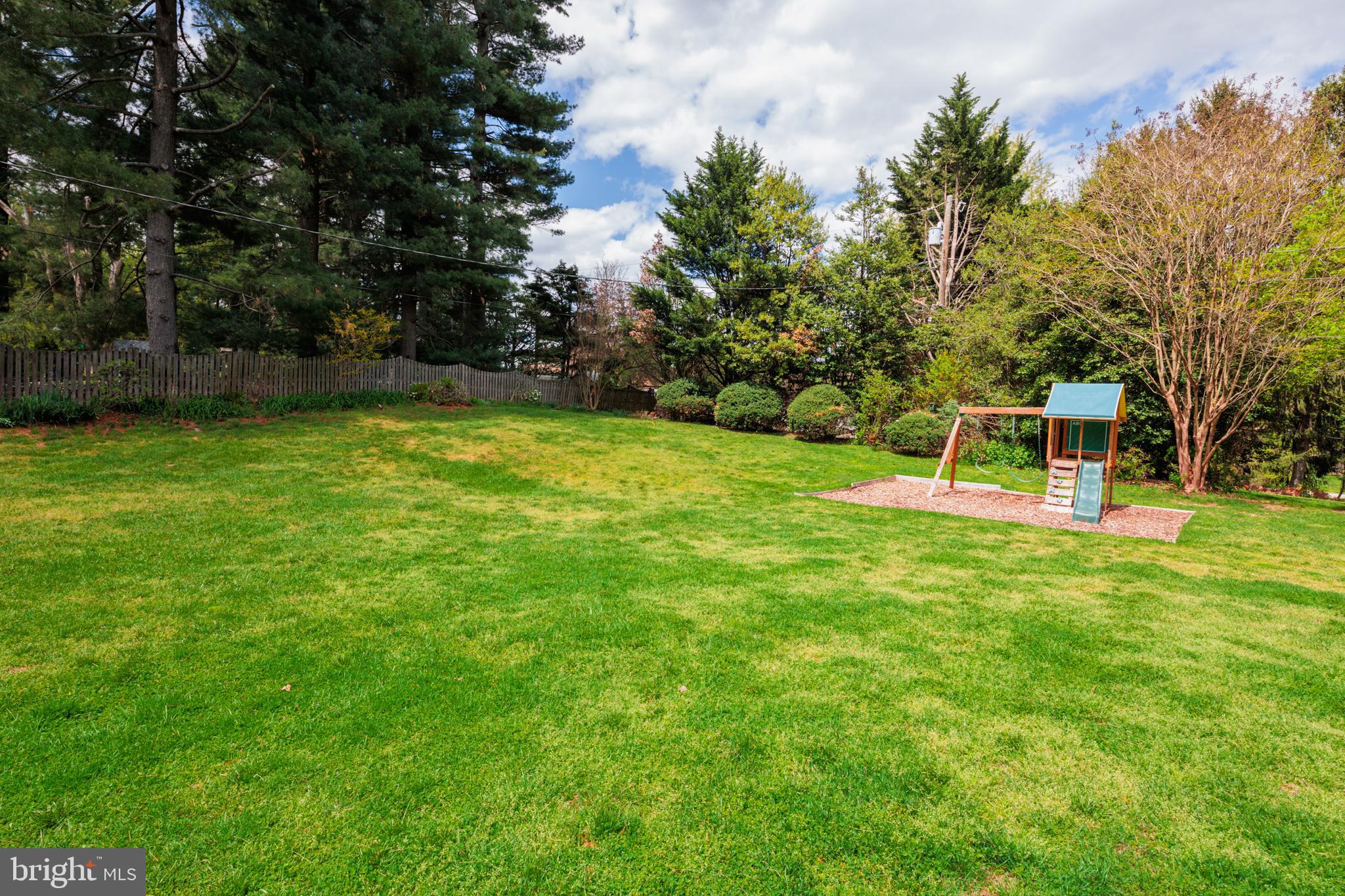 WILTON ACRES - Residential