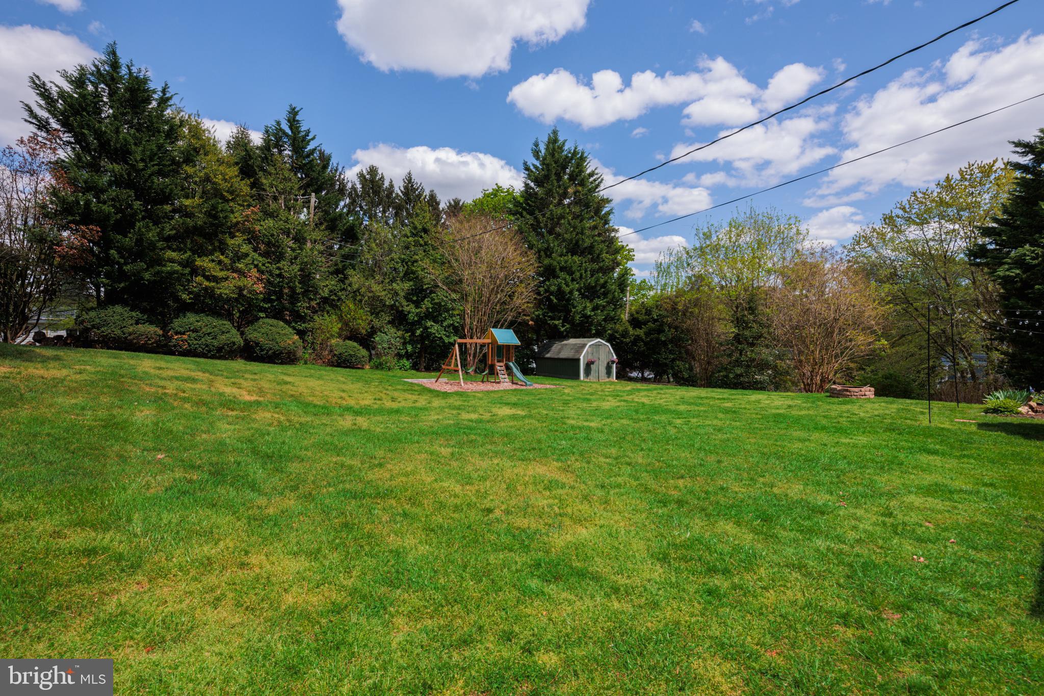 WILTON ACRES - Residential