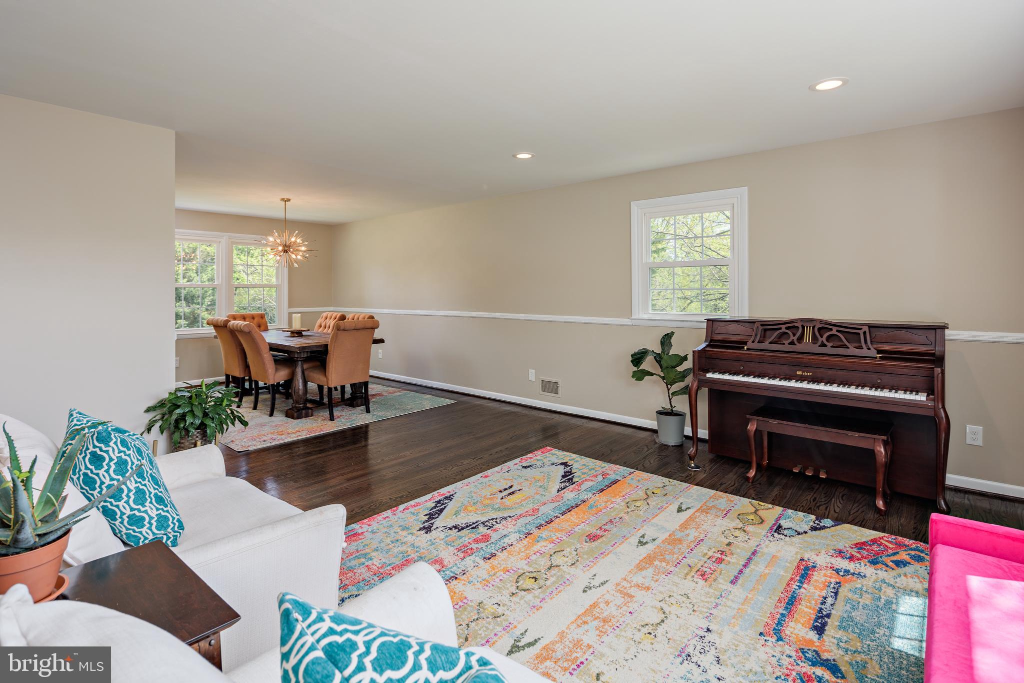 WILTON ACRES - Residential