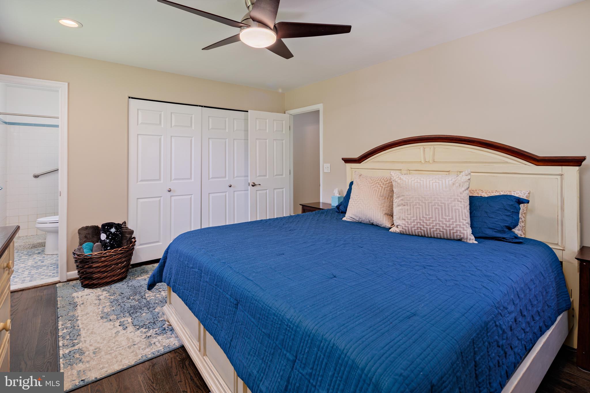 WILTON ACRES - Residential