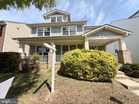 1405 SAUNDERS DRIVE FREDERICKSBURG VA 22401